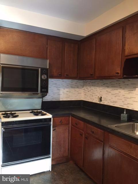 WILDE LAKE - Residential