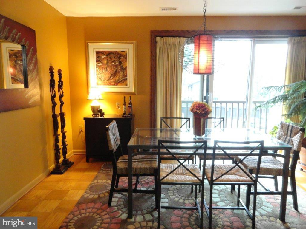 WILDE LAKE - Residential