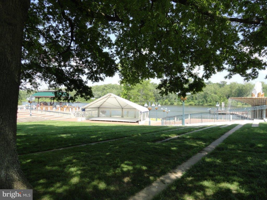 WILDE LAKE - Residential