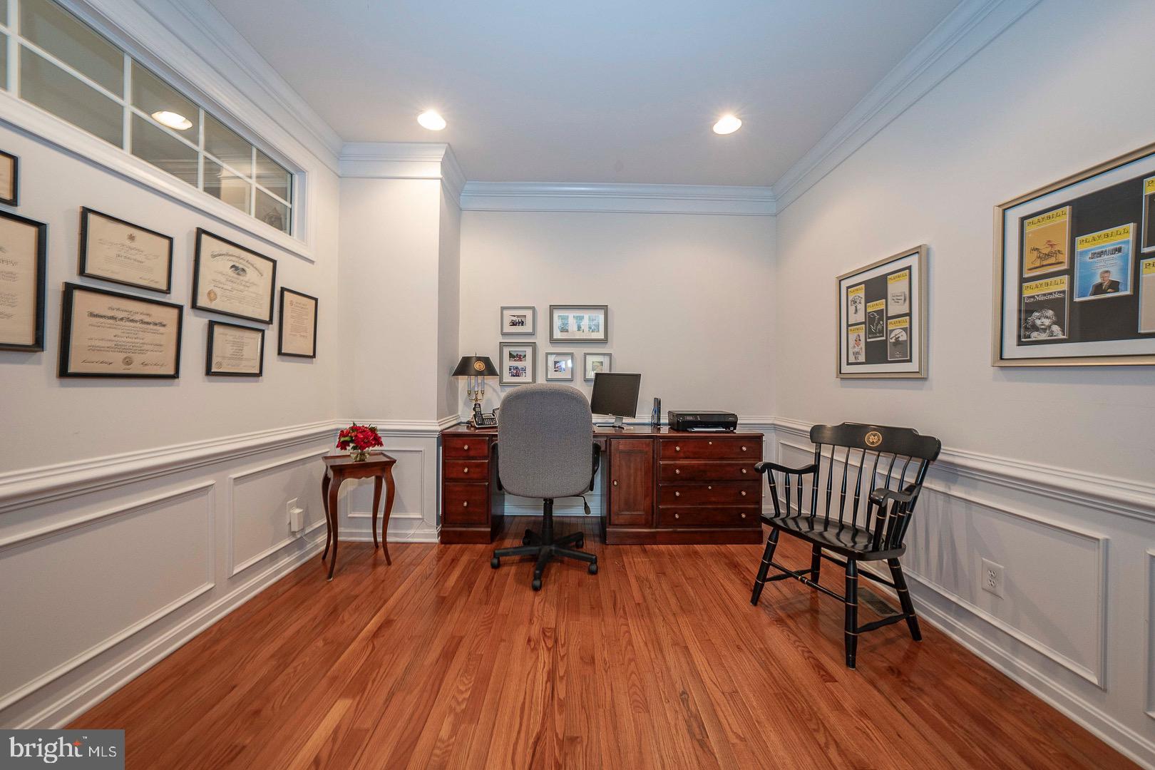 SPRINGTON POINTE WOODS - Residential