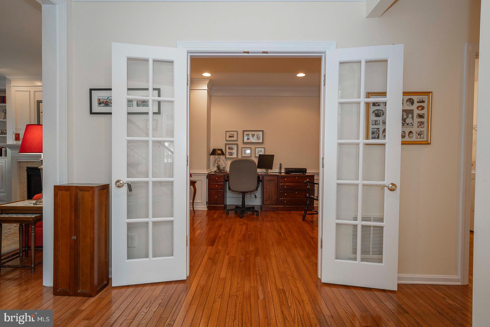 SPRINGTON POINTE WOODS - Residential