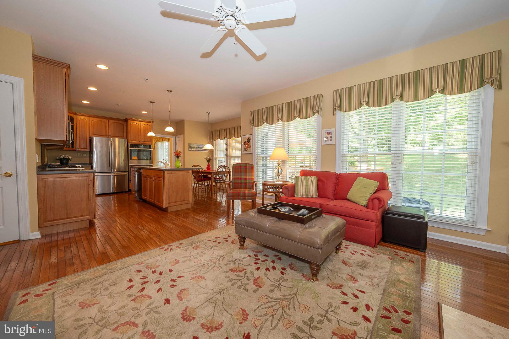 SPRINGTON POINTE WOODS - Residential