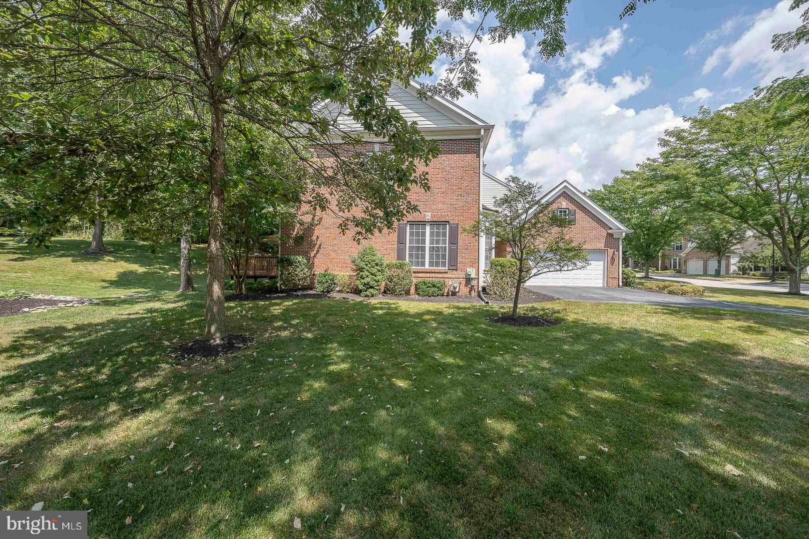 SPRINGTON POINTE WOODS - Residential