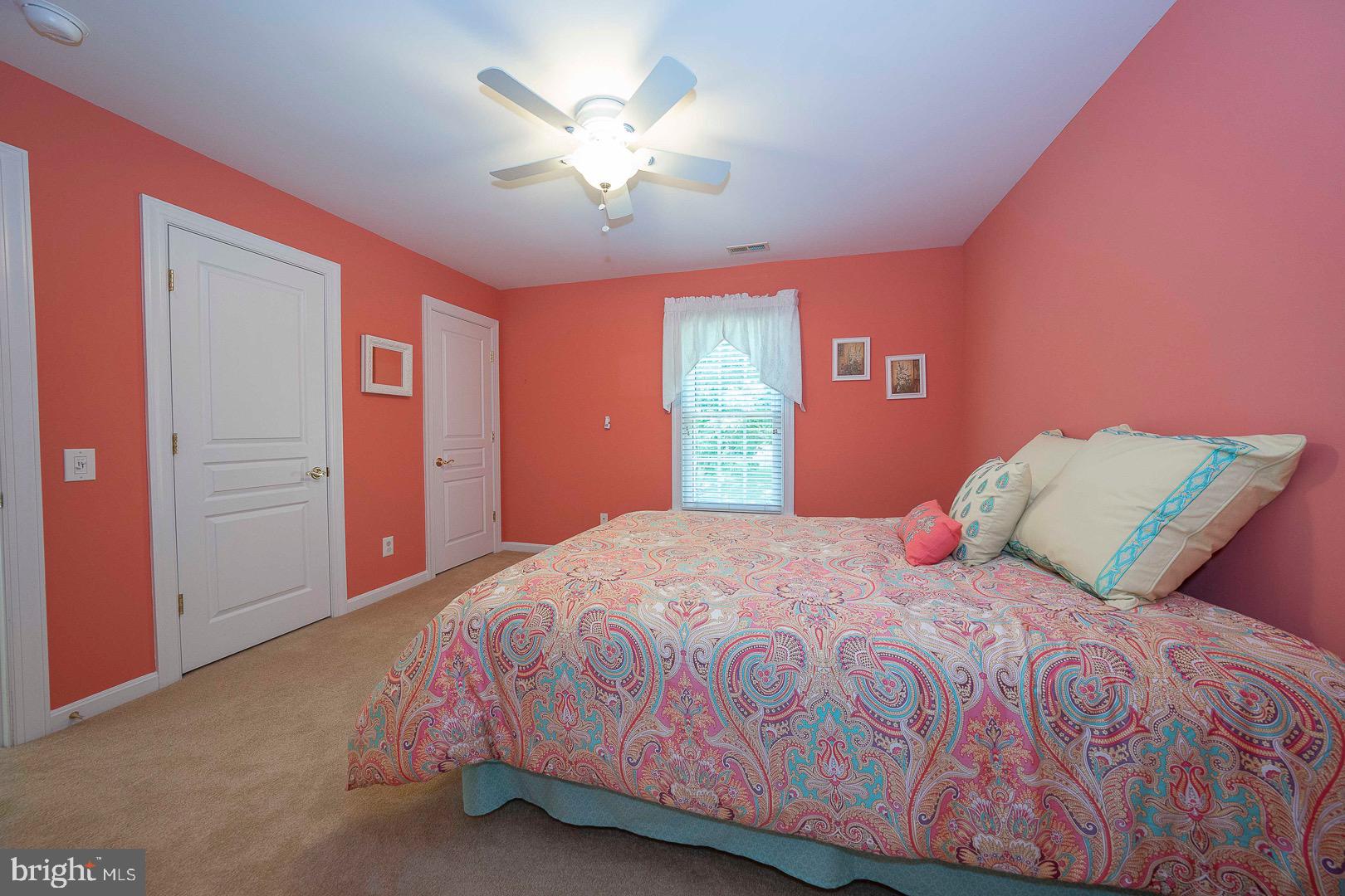 SPRINGTON POINTE WOODS - Residential