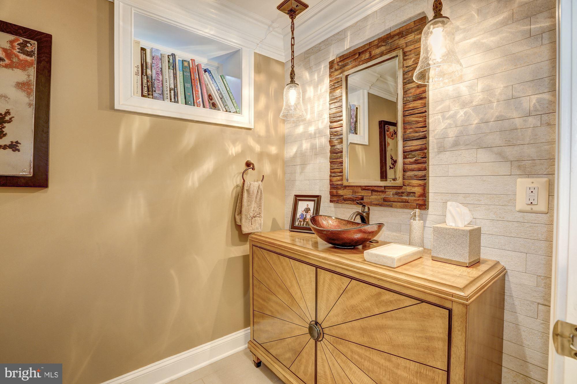 RIVER FALLS - Residential