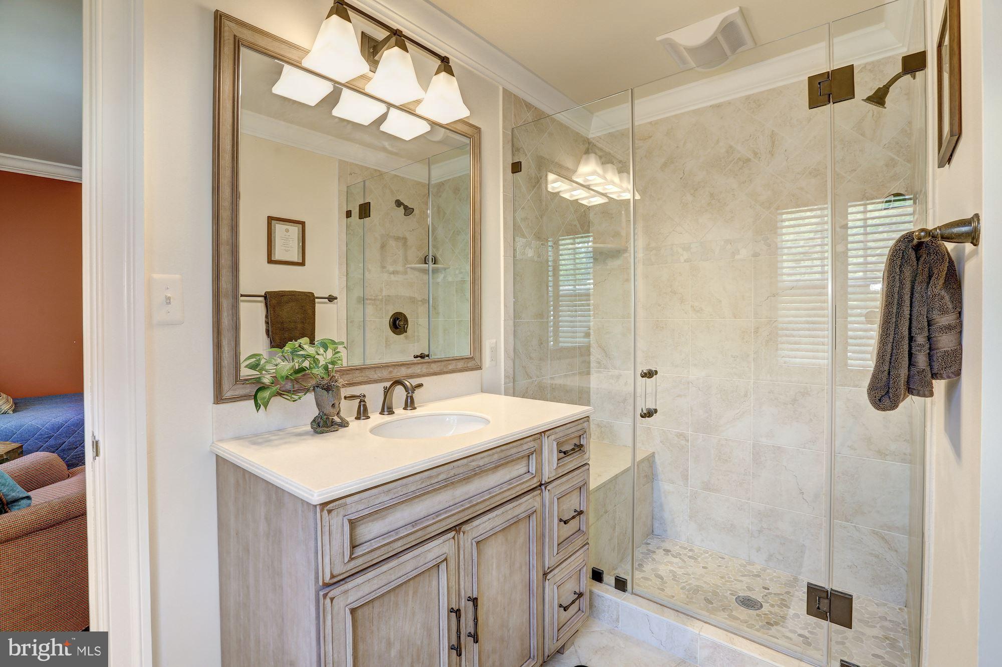 RIVER FALLS - Residential