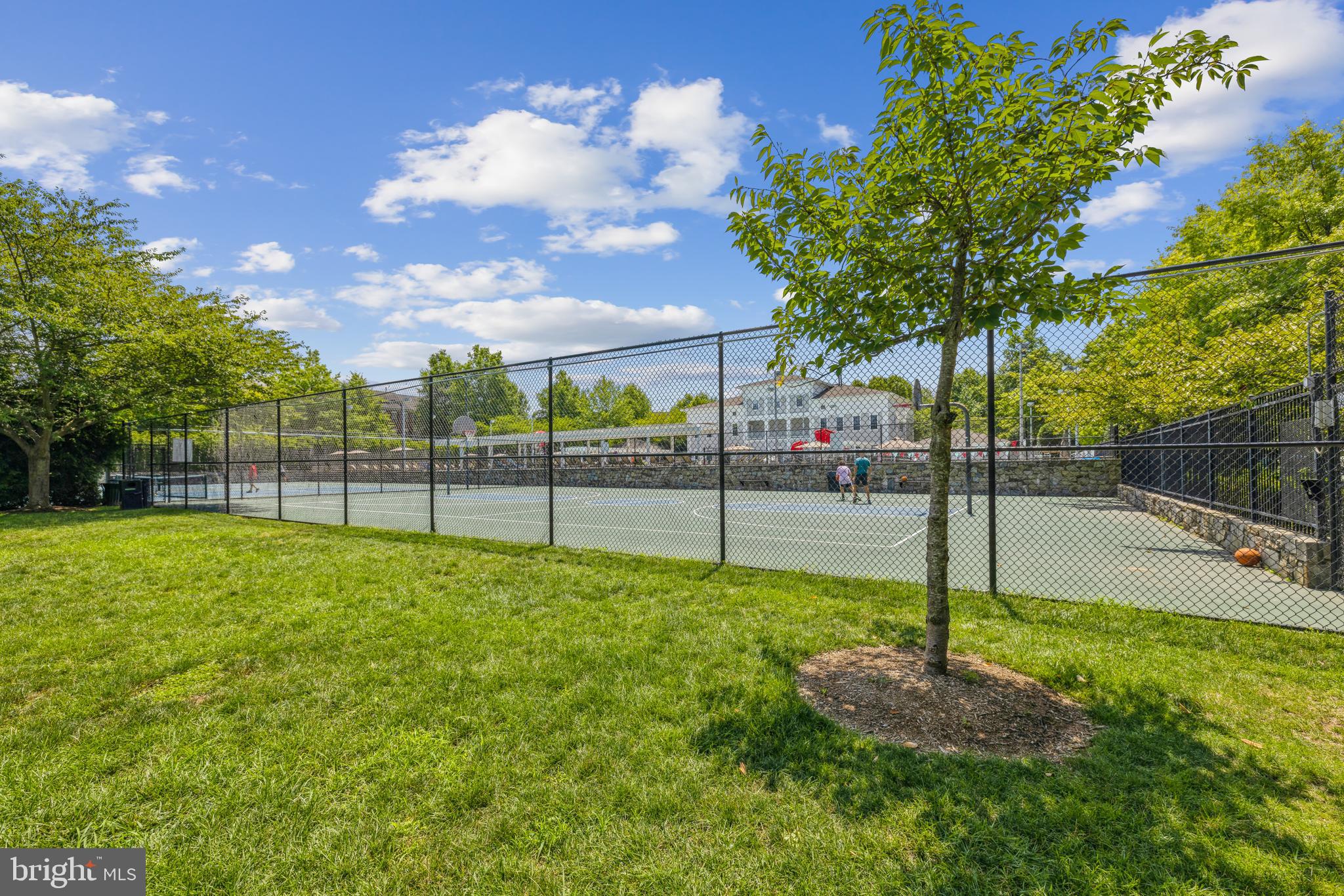 KENTLANDS VIEW - Residential