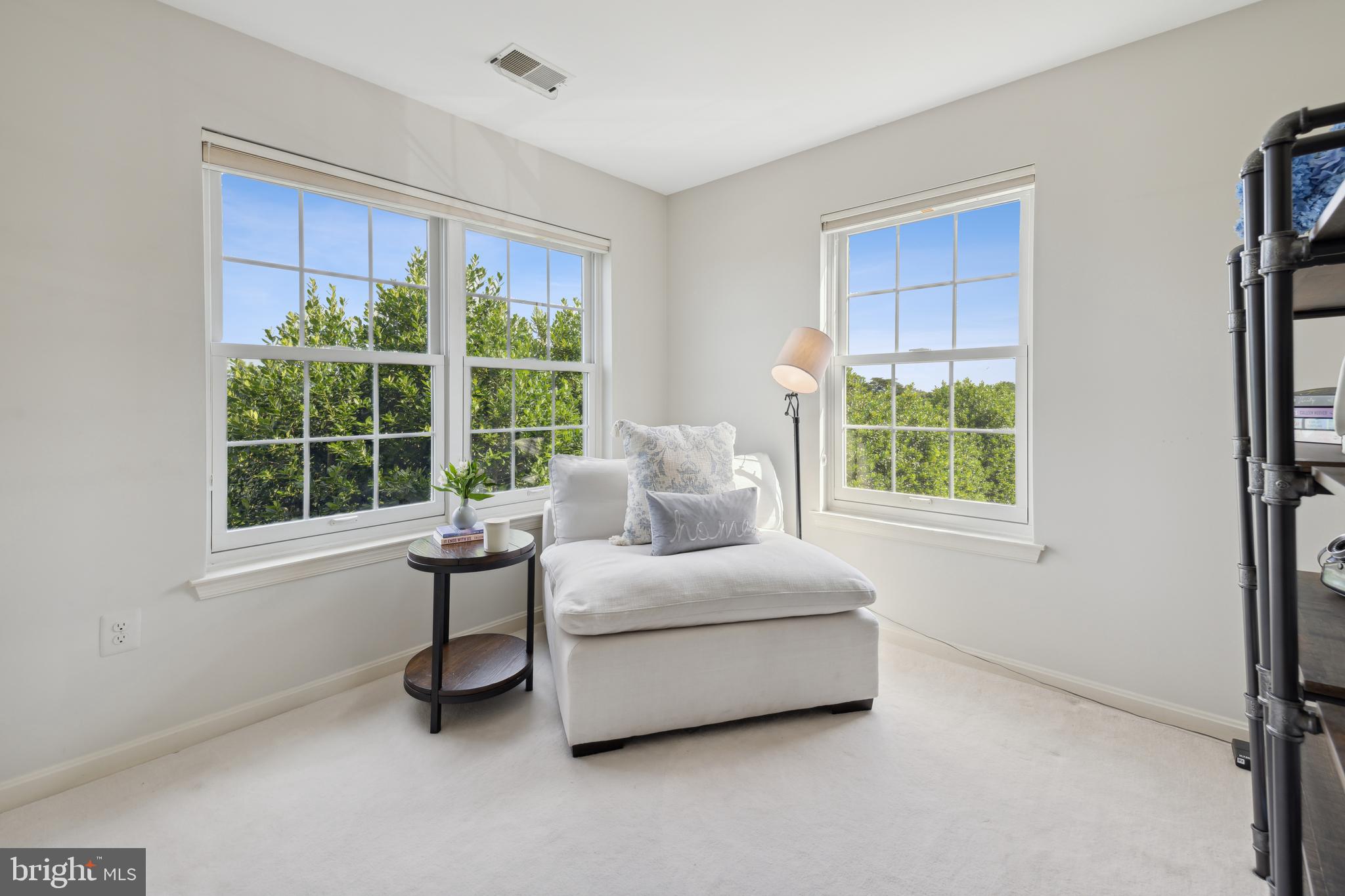 KENTLANDS VIEW - Residential