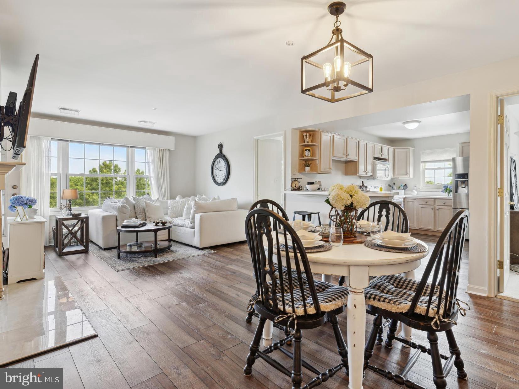 KENTLANDS VIEW - Residential