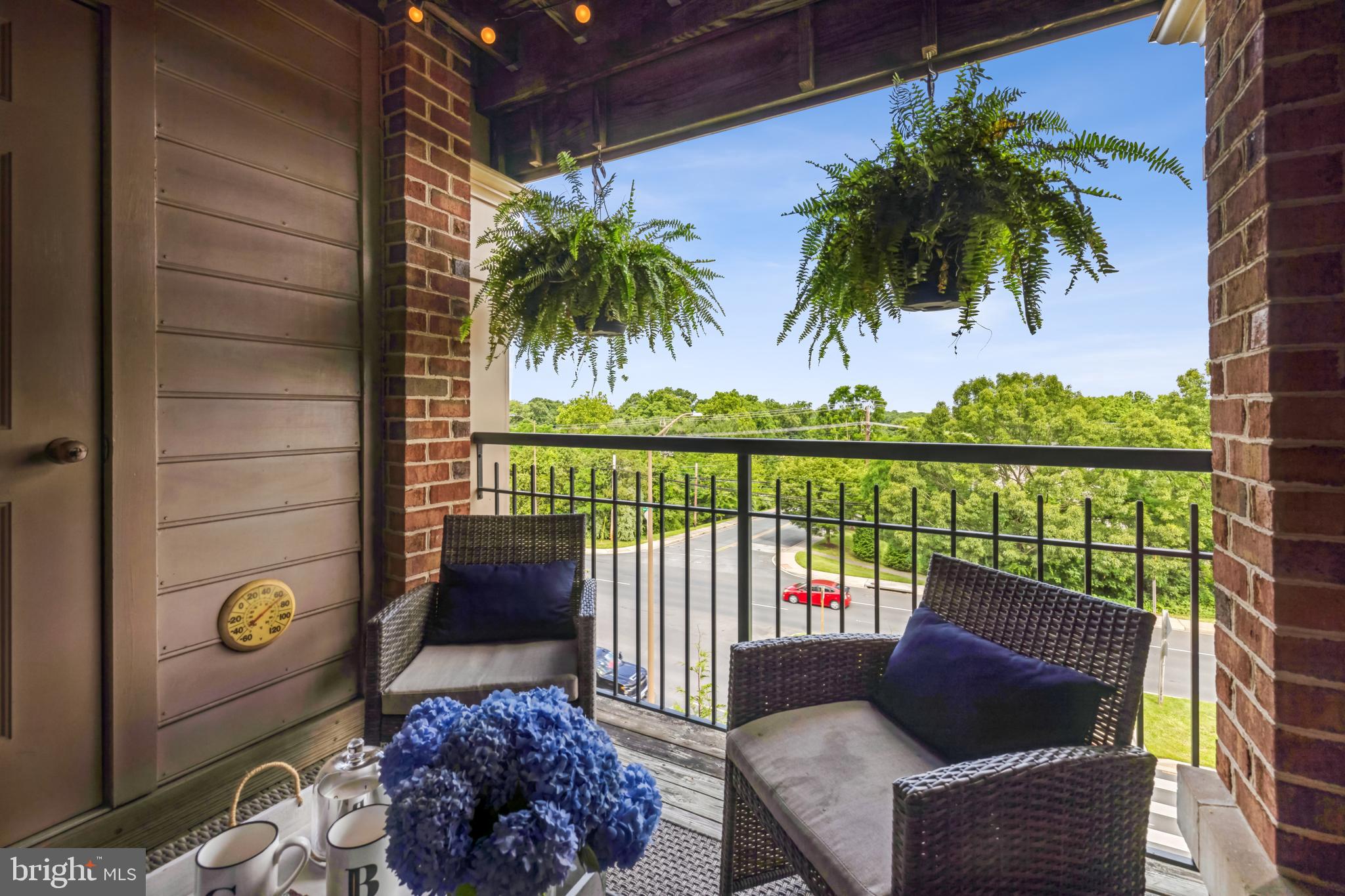 KENTLANDS VIEW - Residential