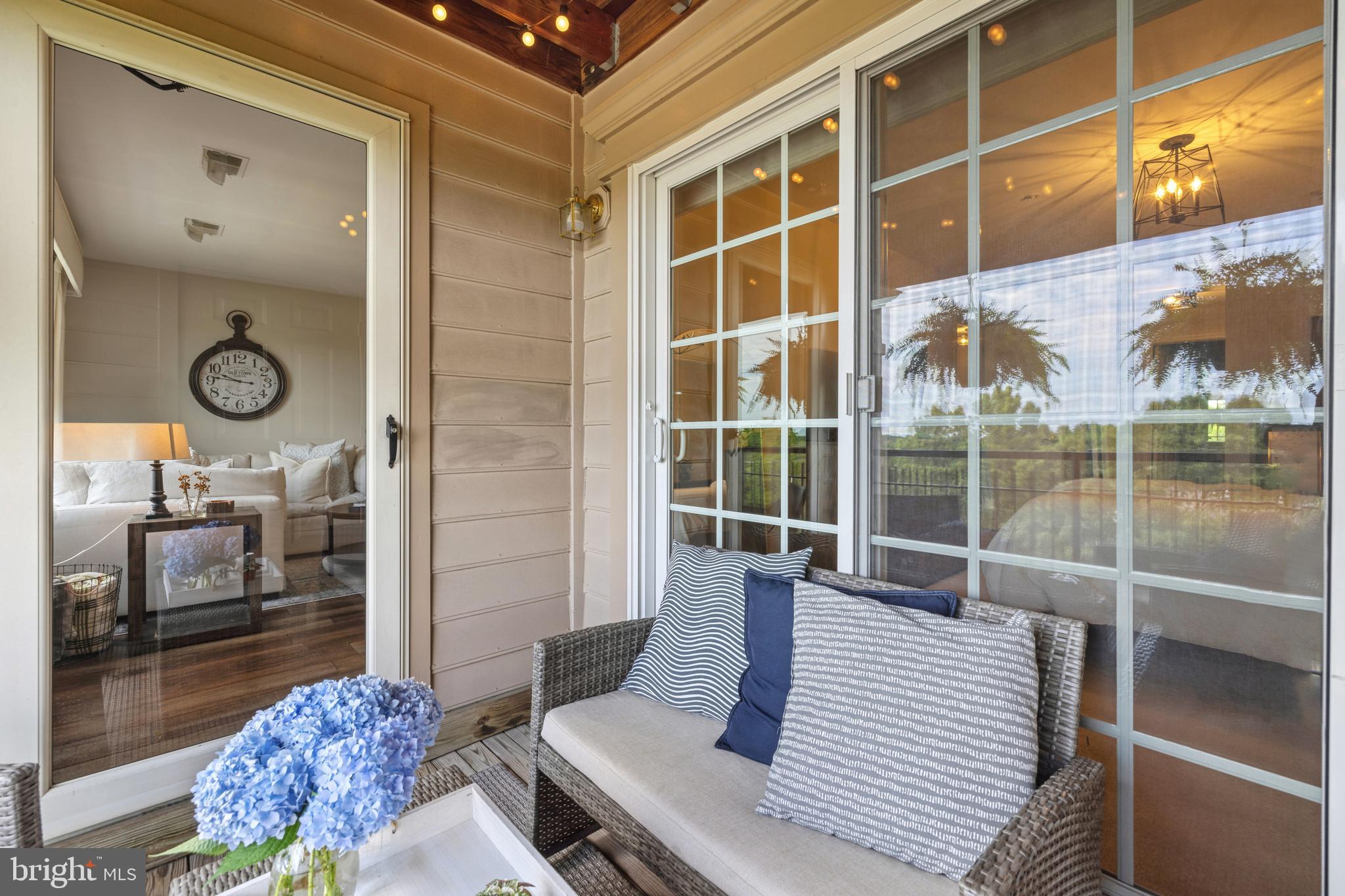 KENTLANDS VIEW - Residential