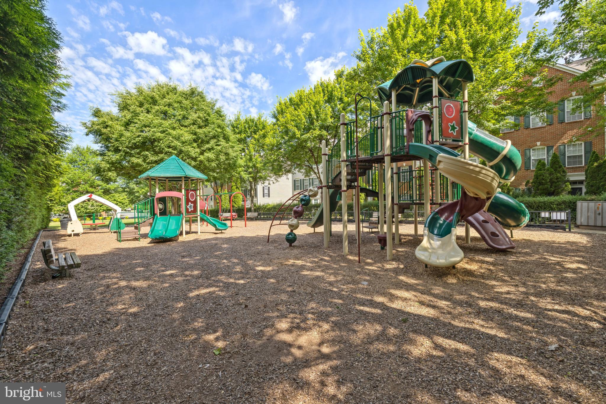 KENTLANDS VIEW - Residential