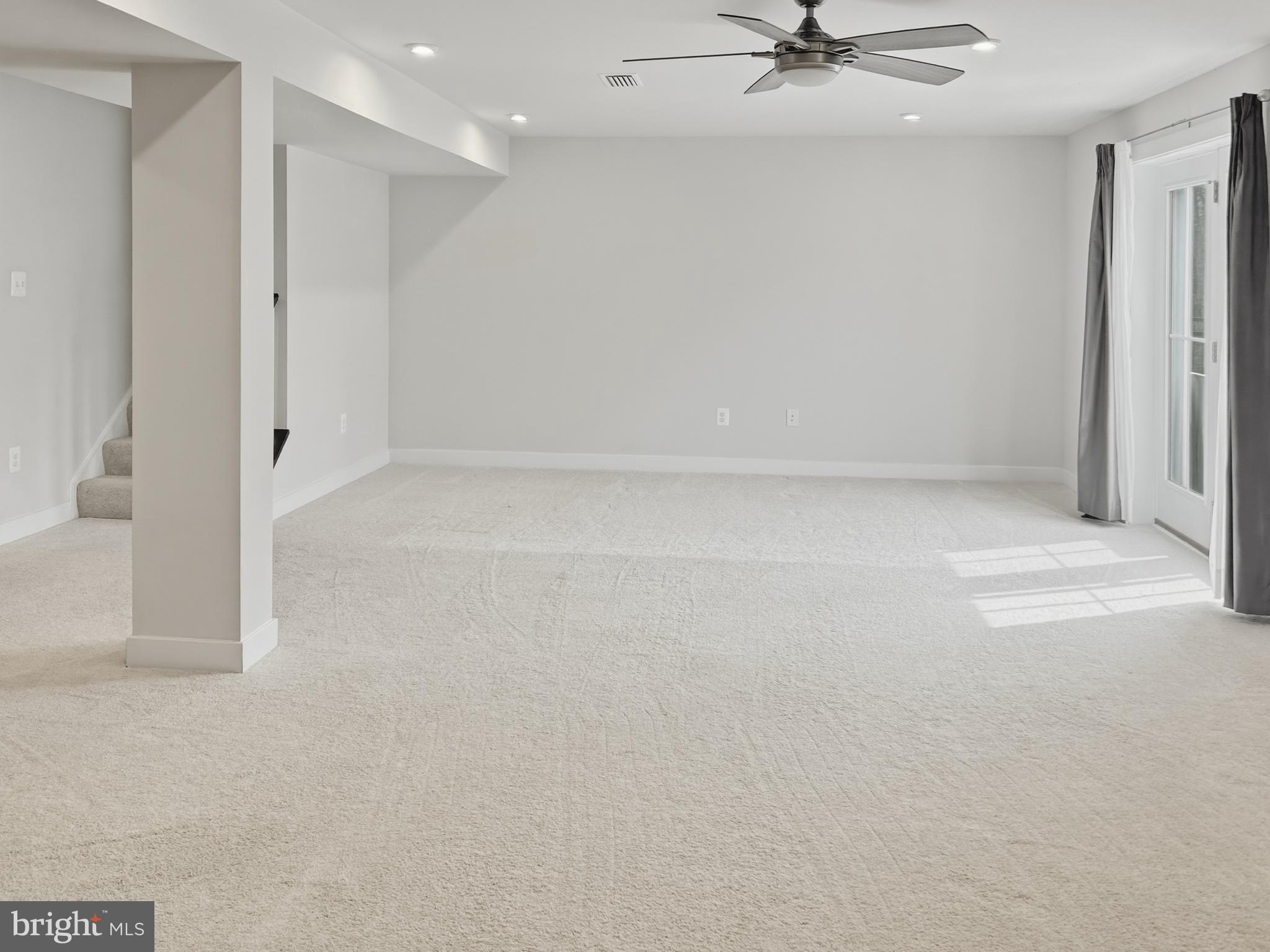 LAKE FREDERICK - Residential