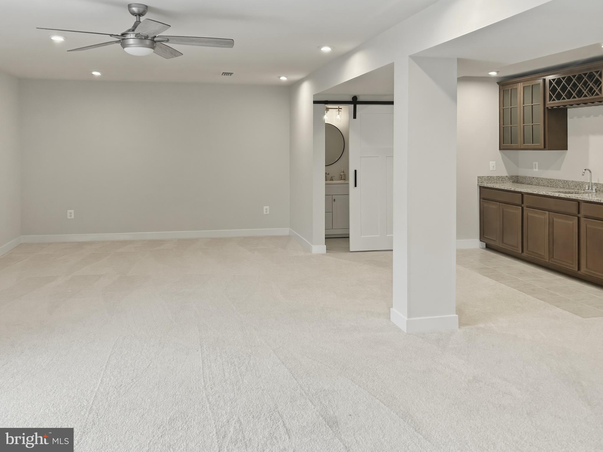 LAKE FREDERICK - Residential