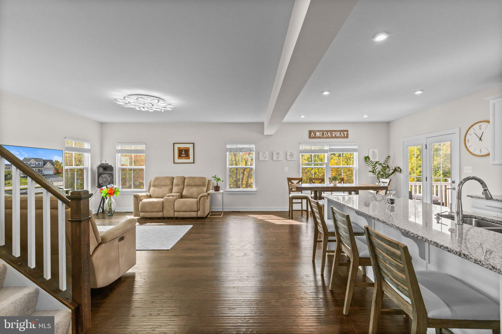 LAKE FREDERICK - Residential