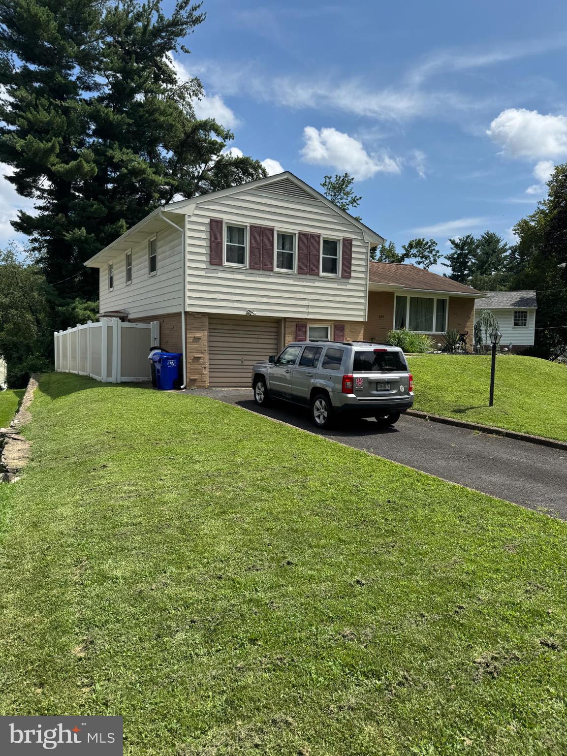 634 GREEN BRIAR ROAD