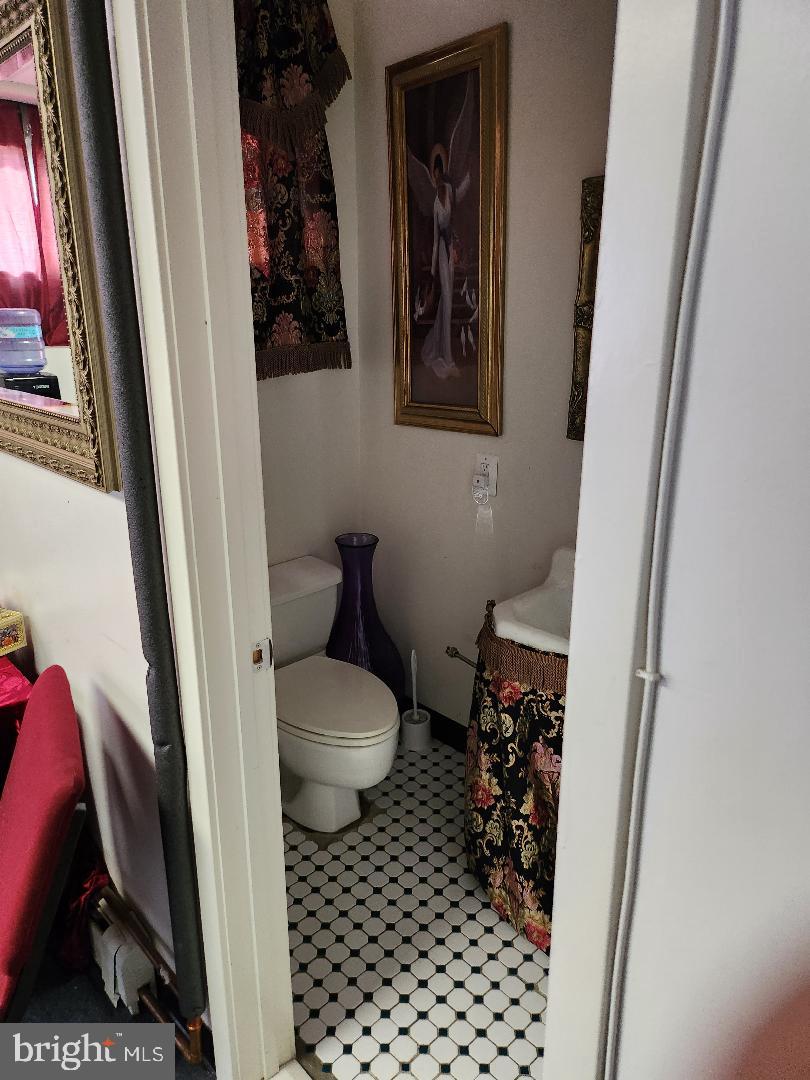 HAMILTON HEIGHTS - Commercial Lease