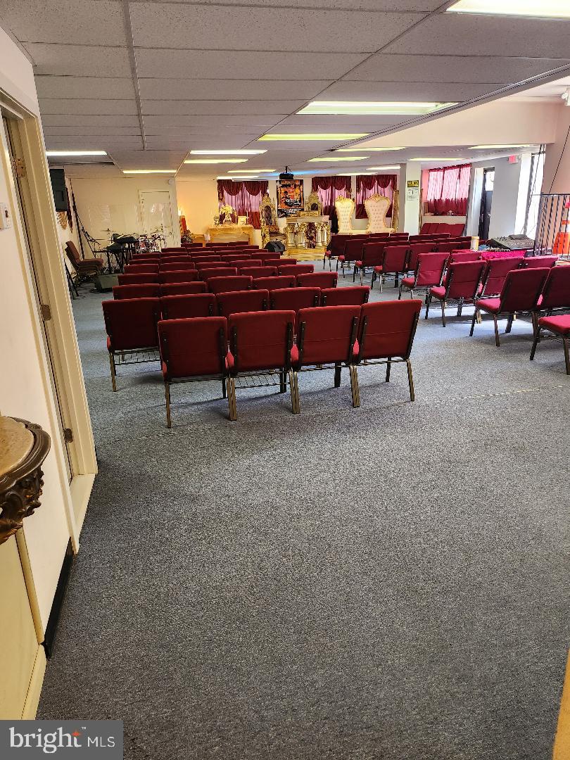 HAMILTON HEIGHTS - Commercial Lease