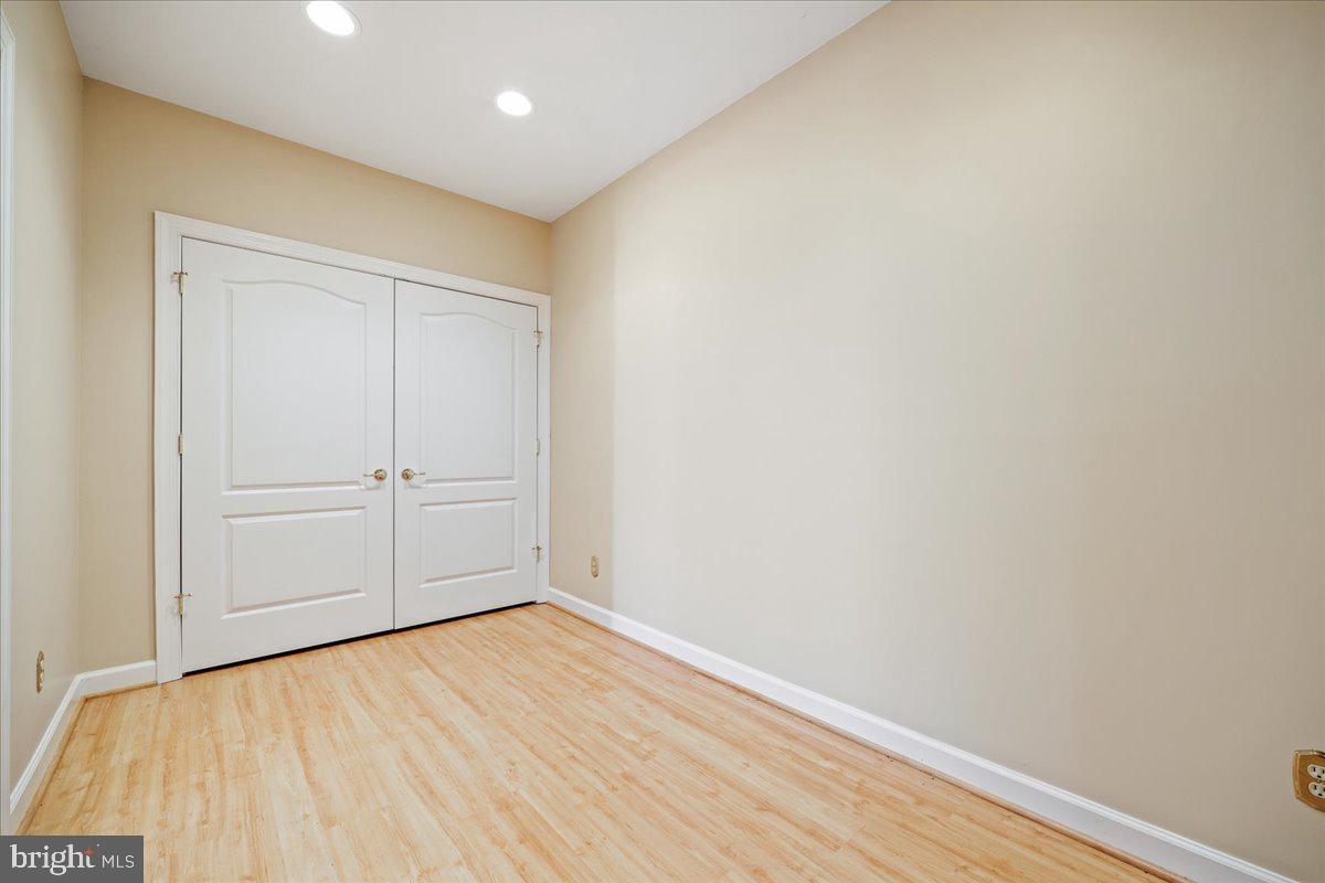 ROLLINMEAD - Residential