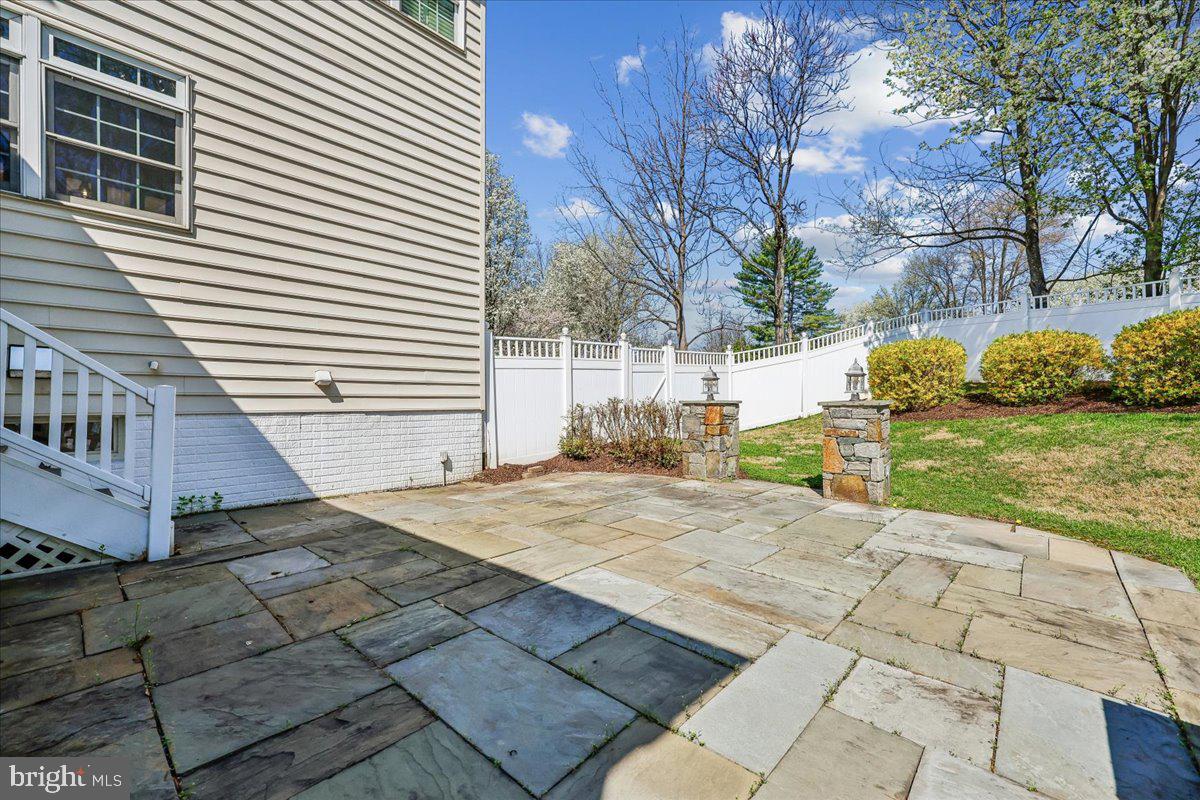 ROLLINMEAD - Residential