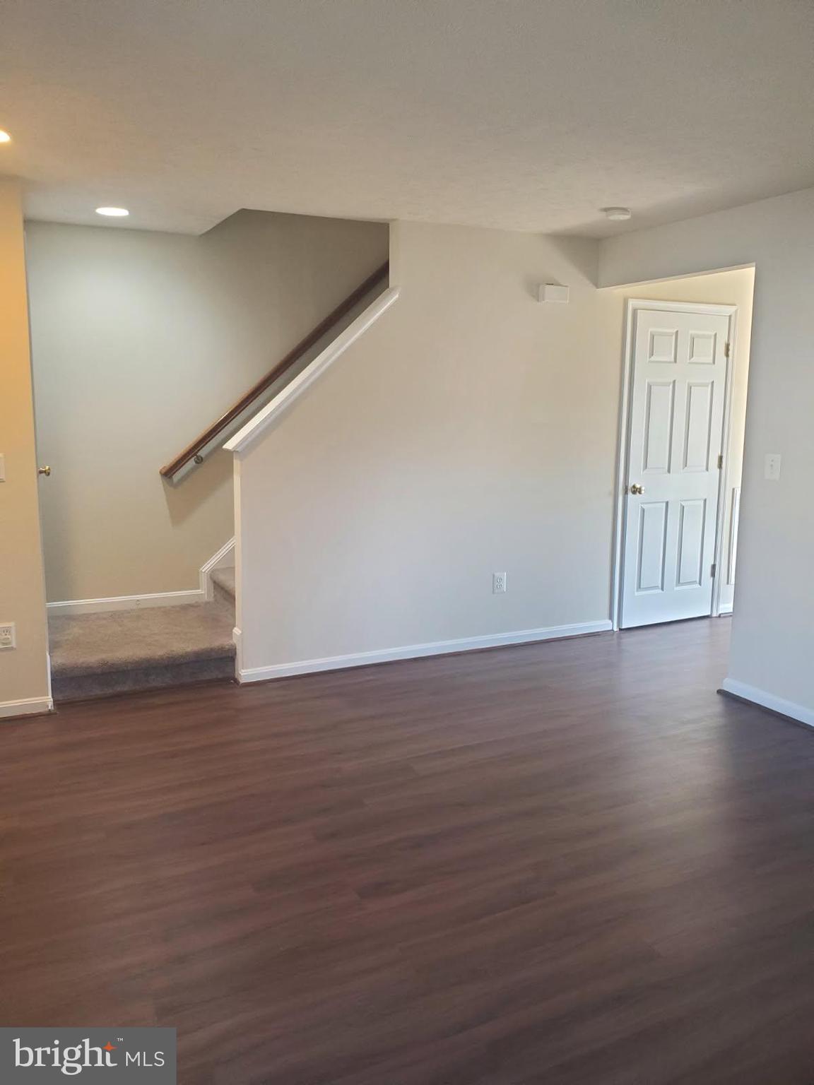 WILDERNESS SHORES - Residential