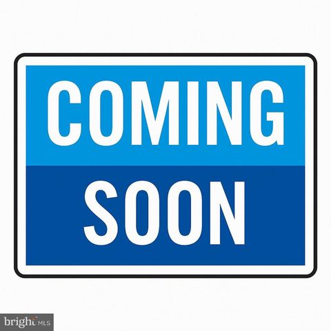 7 HONEY LOCUST COURT ESSEX MD 21221