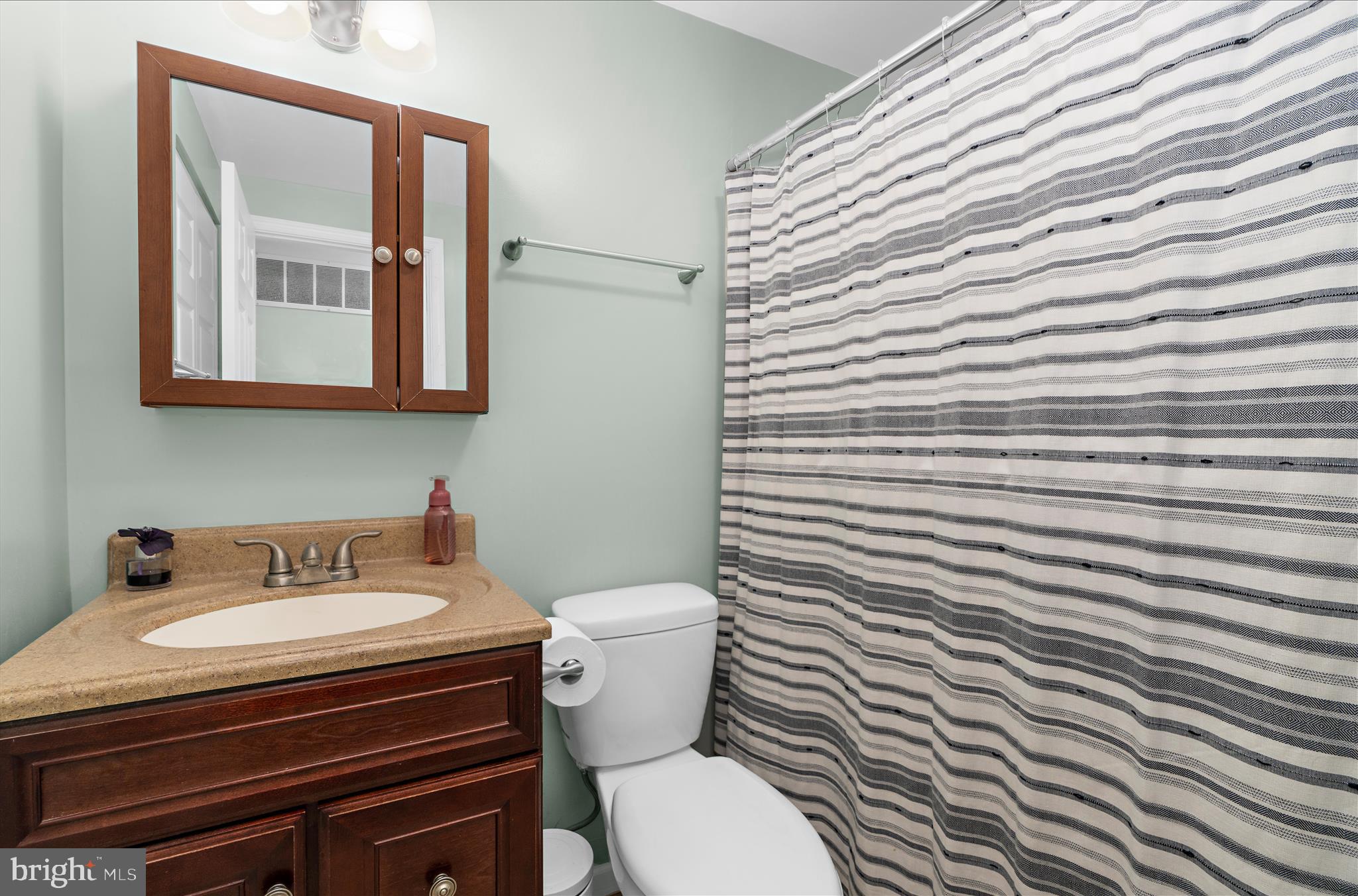 GOLDENTREE - Residential