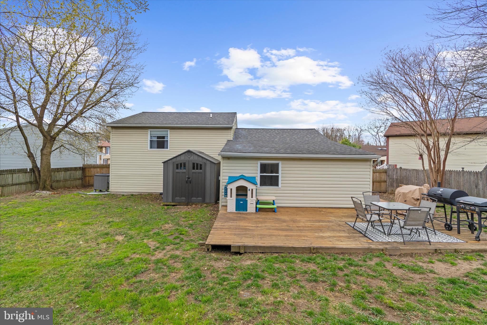 GOLDENTREE - Residential