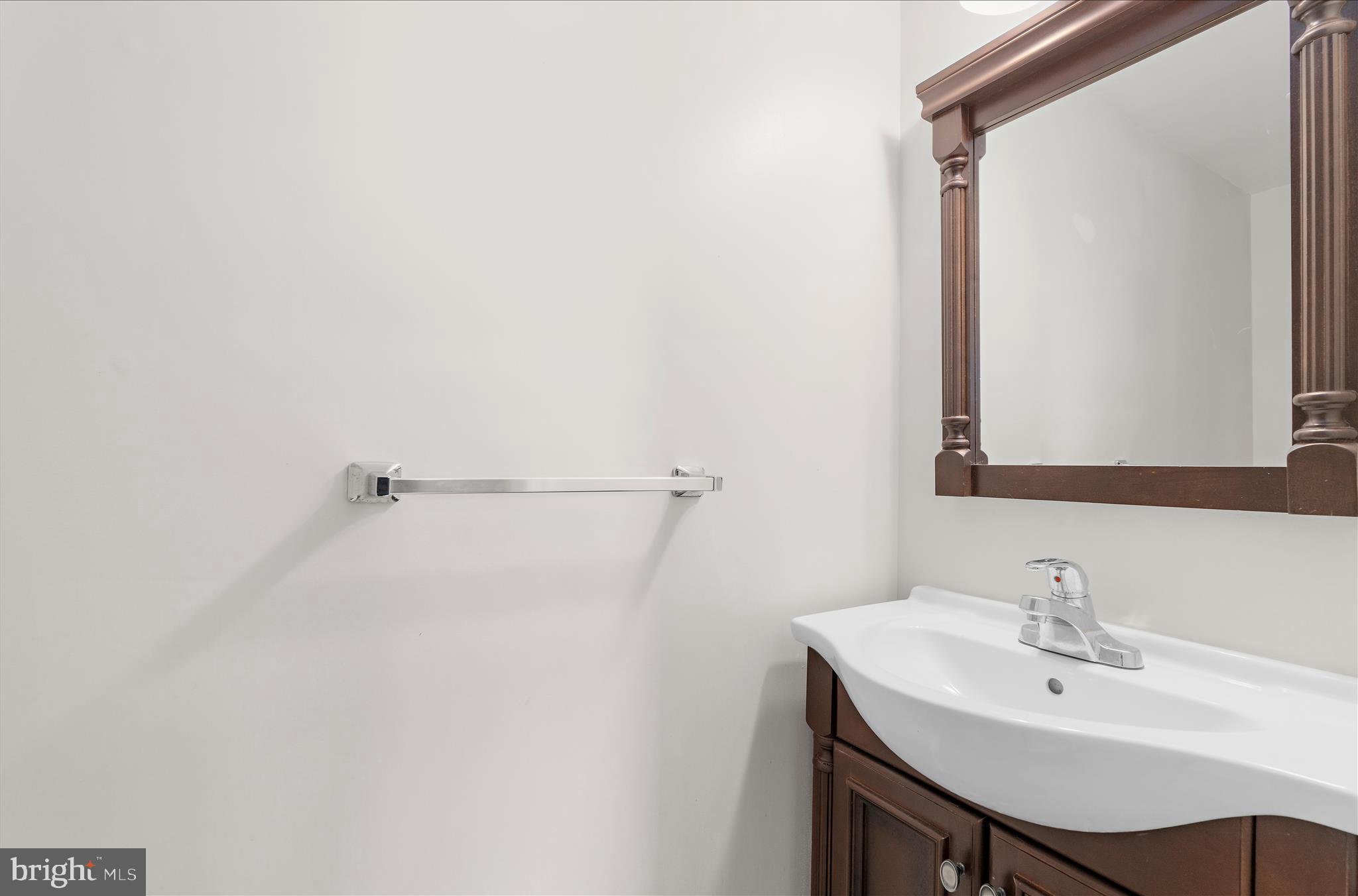 GOLDENTREE - Residential