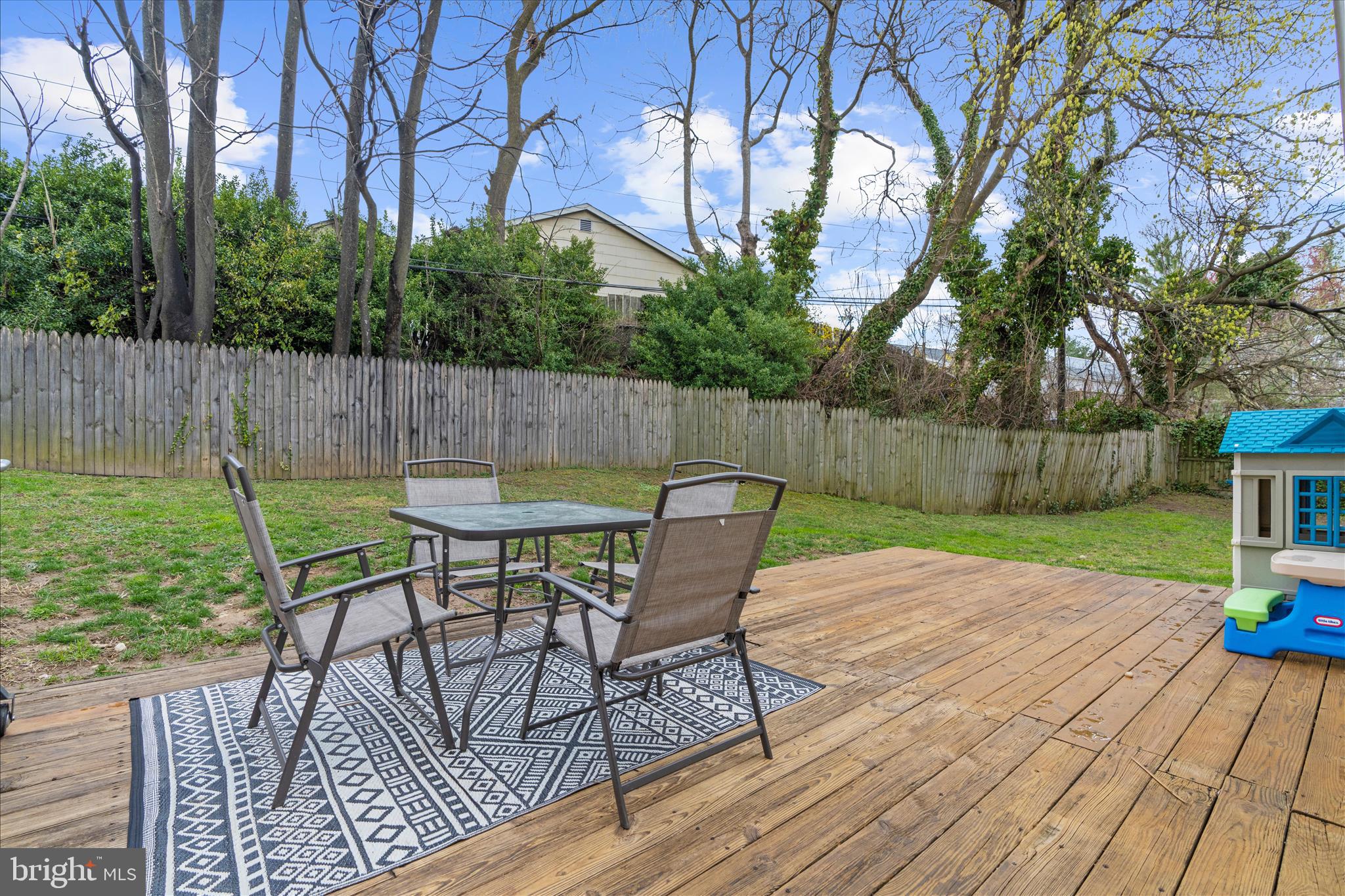 GOLDENTREE - Residential