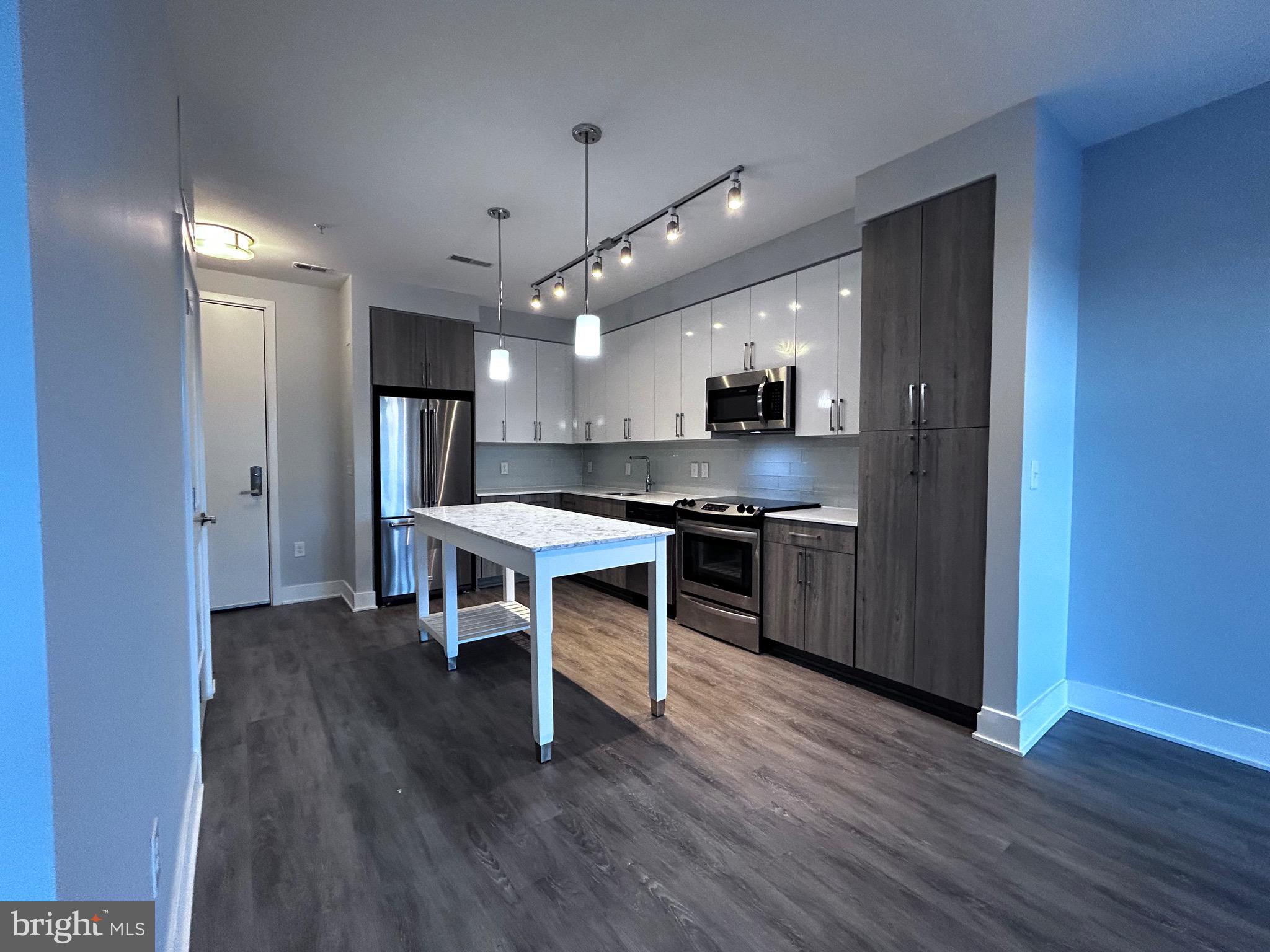 NATIONAL HARBOR - Residential Lease