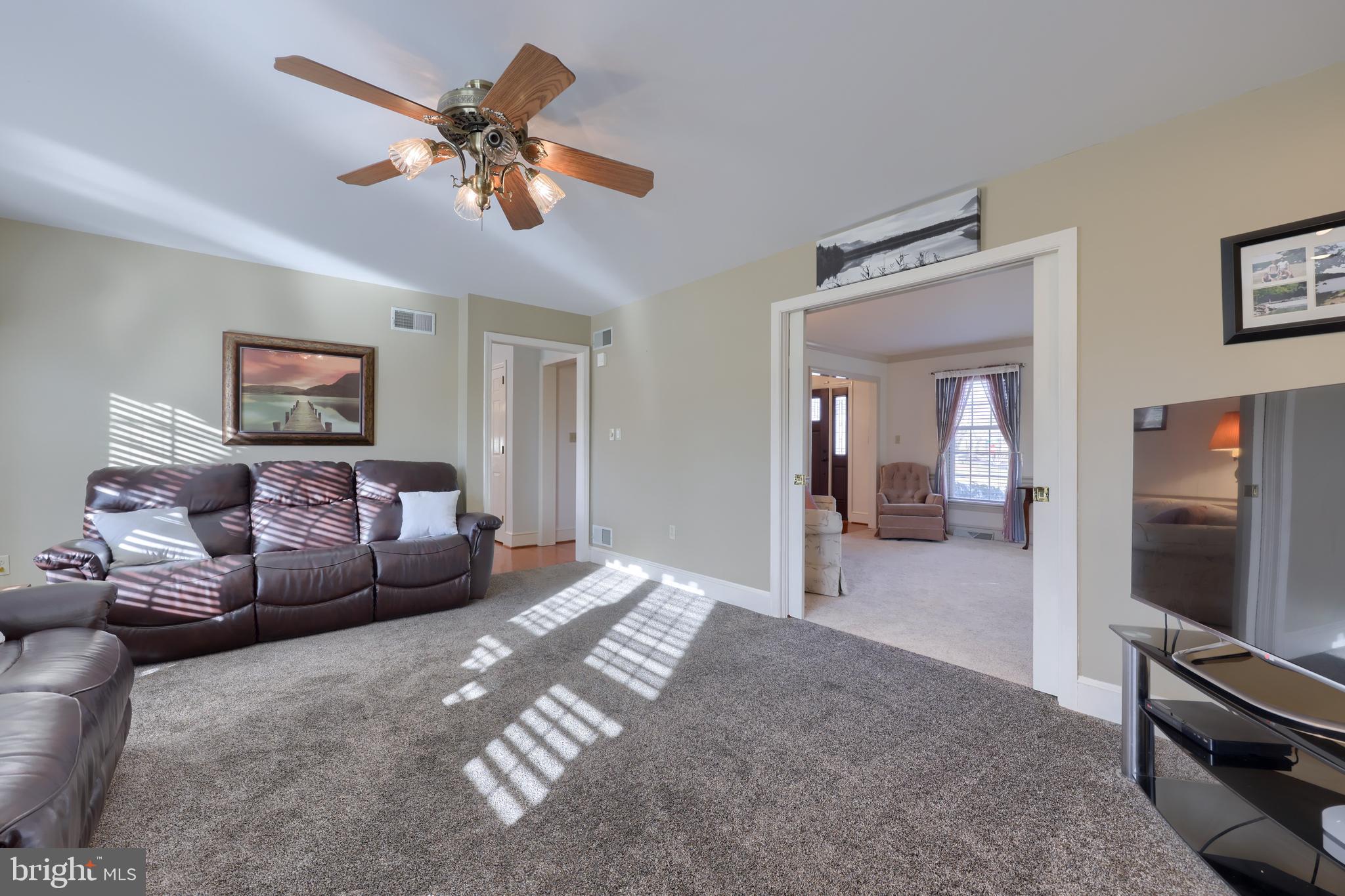 BUCKFIELD - Residential