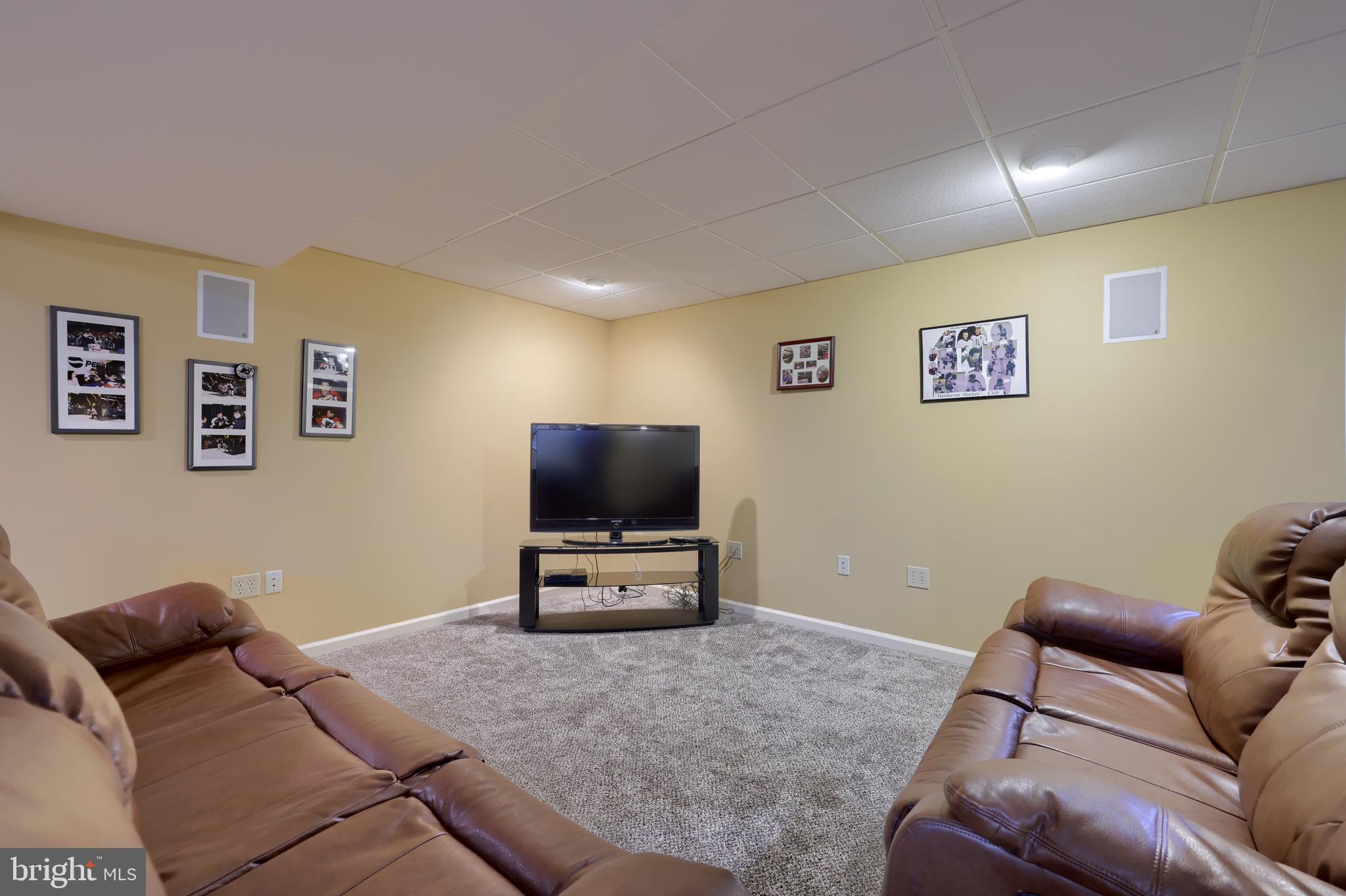 BUCKFIELD - Residential