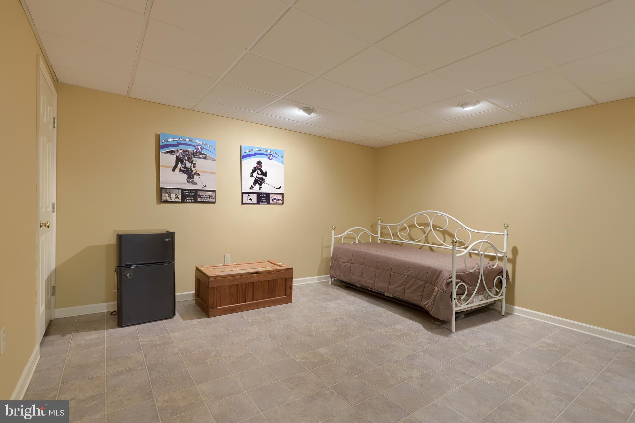 BUCKFIELD - Residential