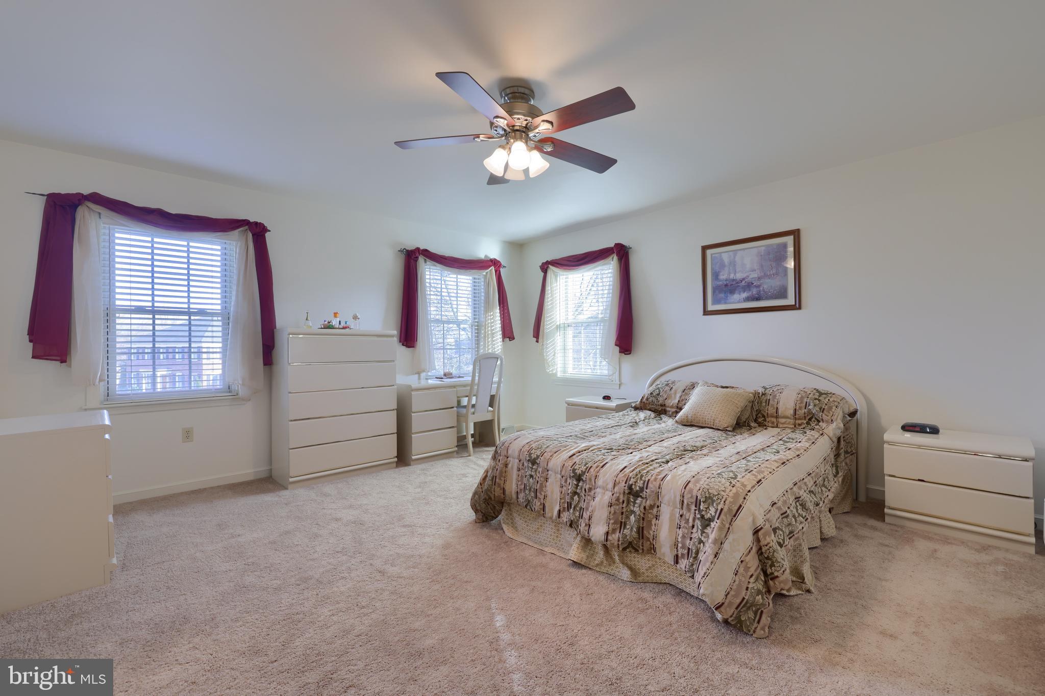 BUCKFIELD - Residential