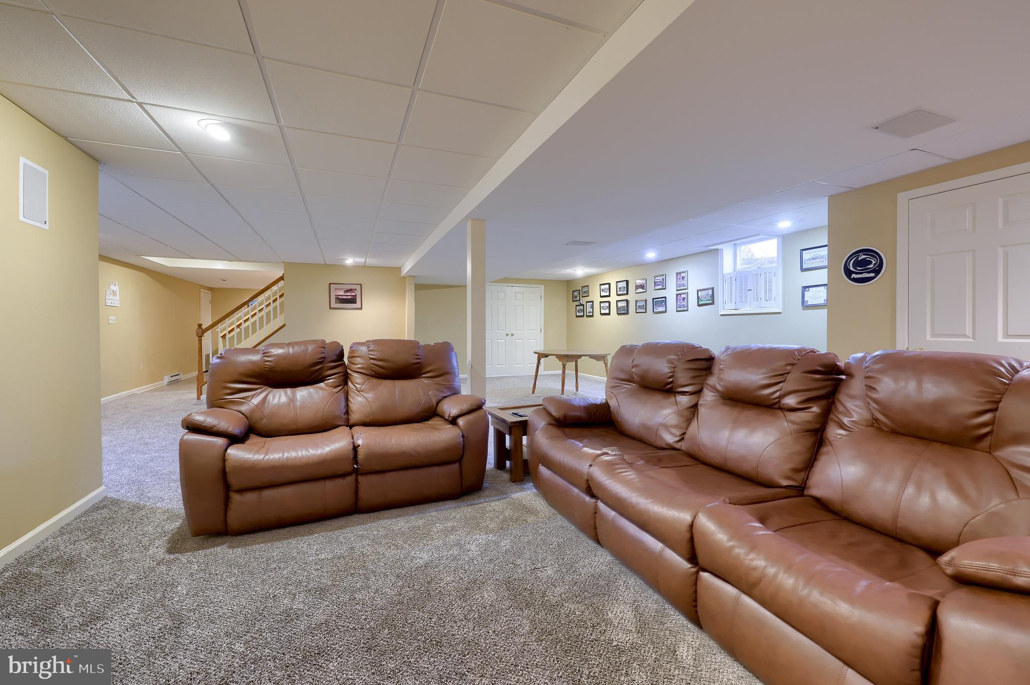 BUCKFIELD - Residential