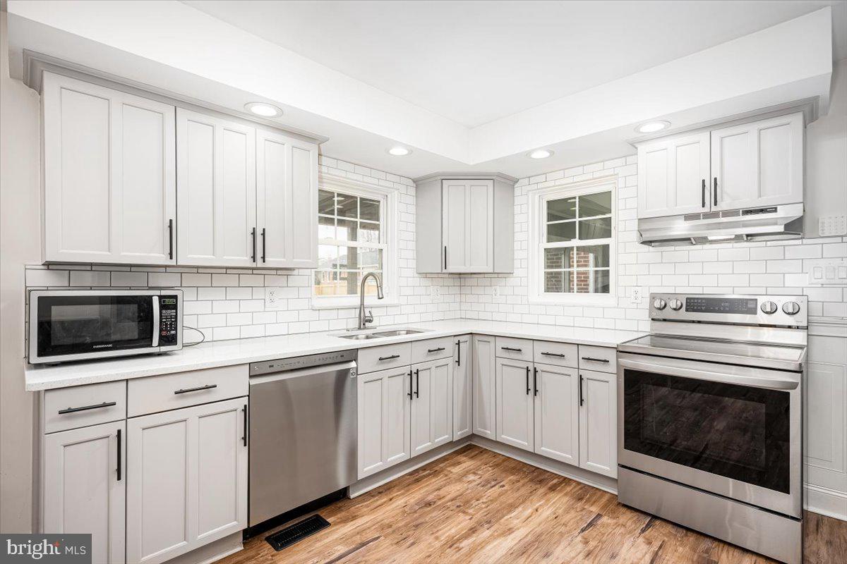 ST JAMES VILLAGE - Residential