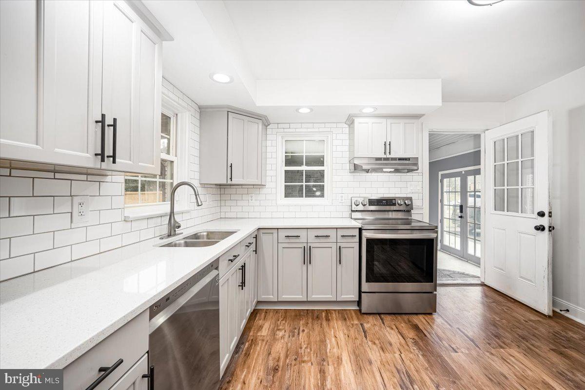 ST JAMES VILLAGE - Residential