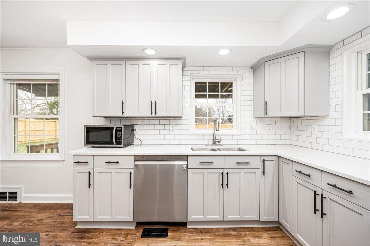 ST JAMES VILLAGE - Residential