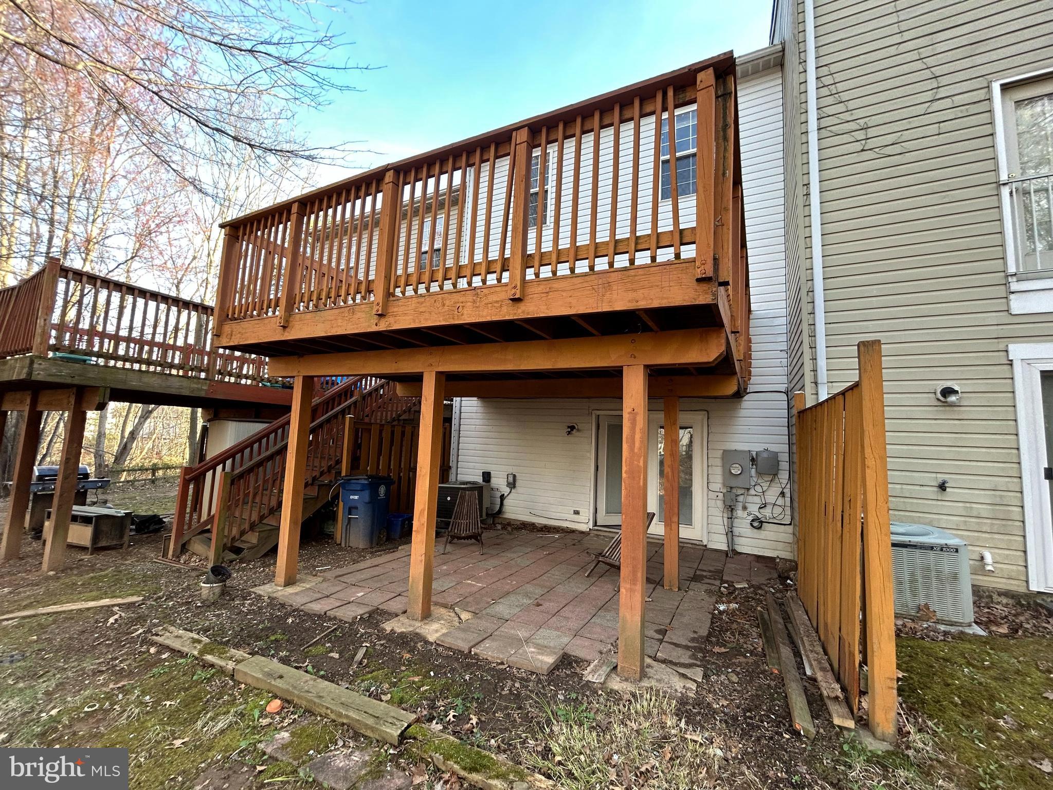 MINERAL SPRING VILLAGE - Residential