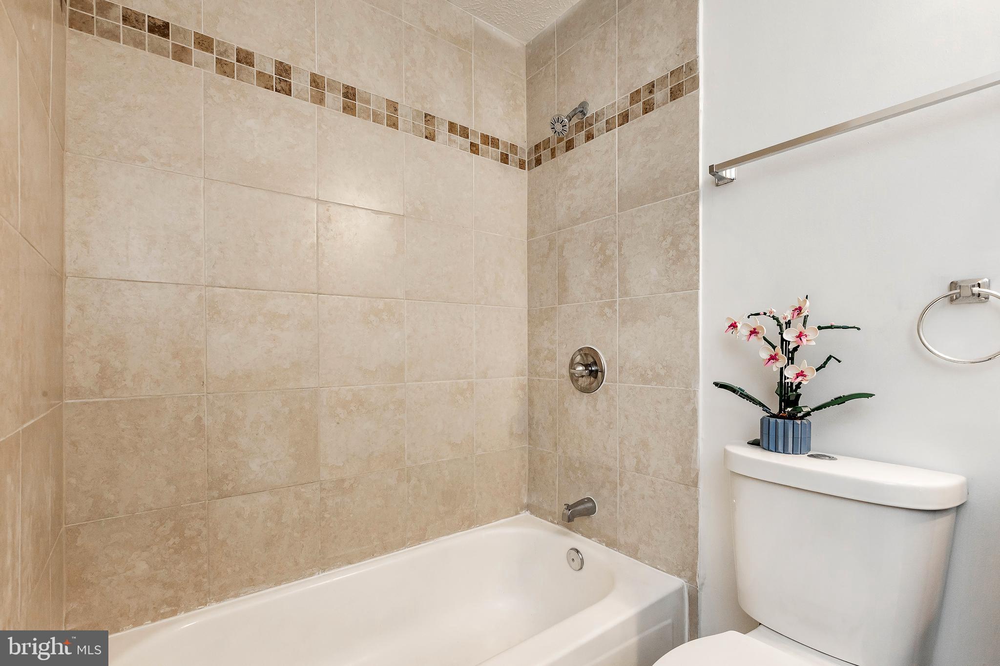 MINERAL SPRING VILLAGE - Residential