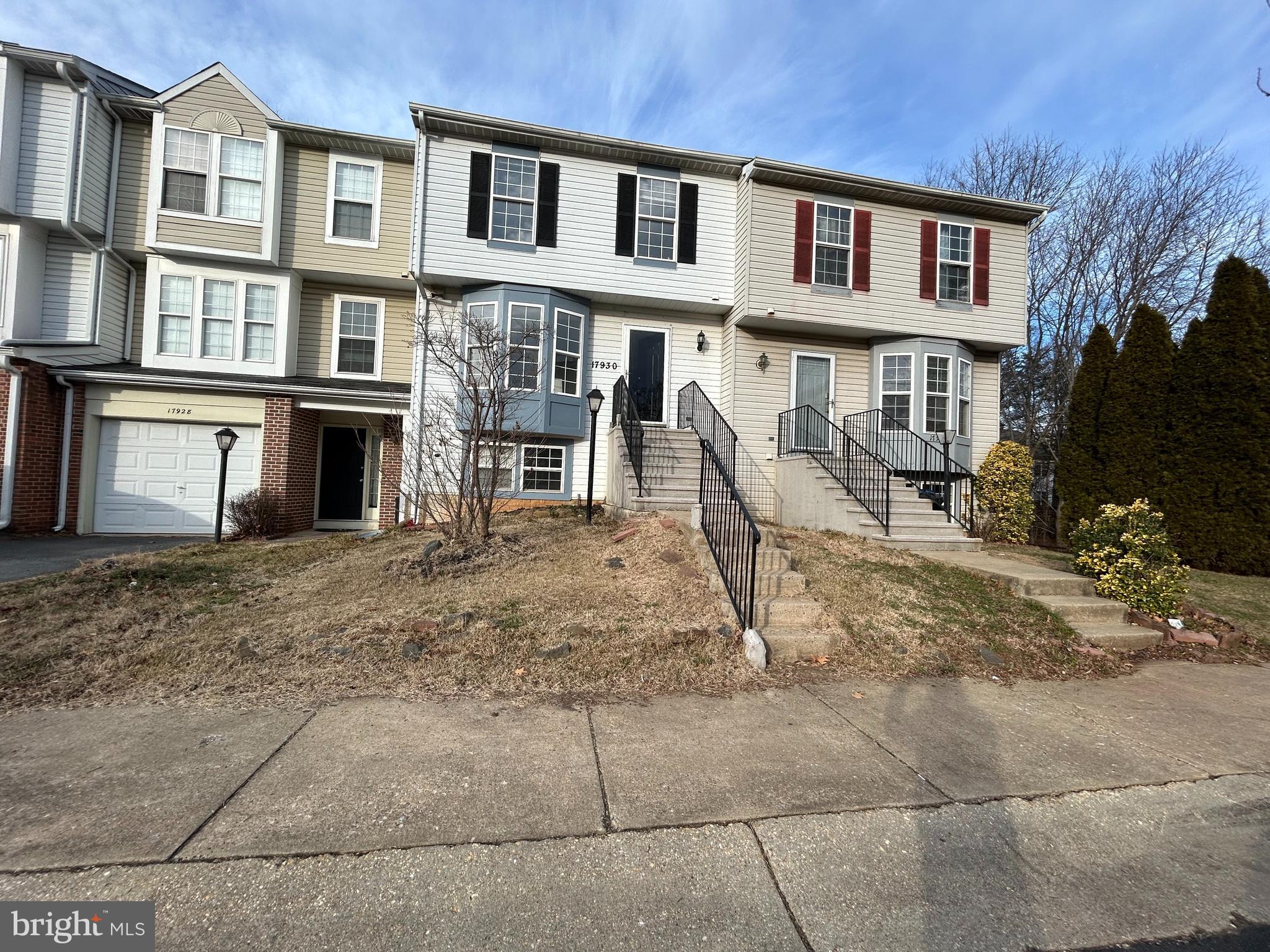 MINERAL SPRING VILLAGE - Residential