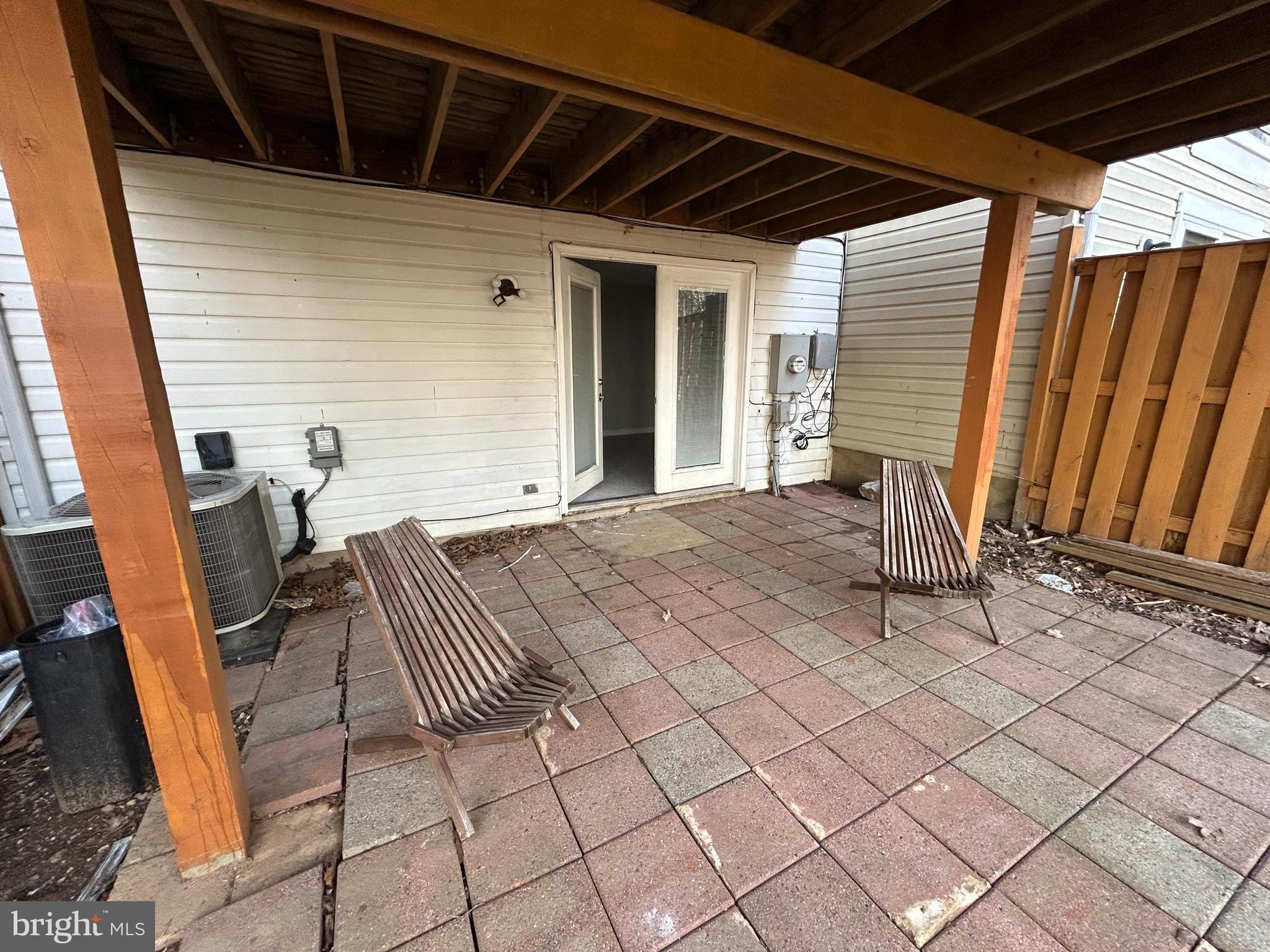 MINERAL SPRING VILLAGE - Residential