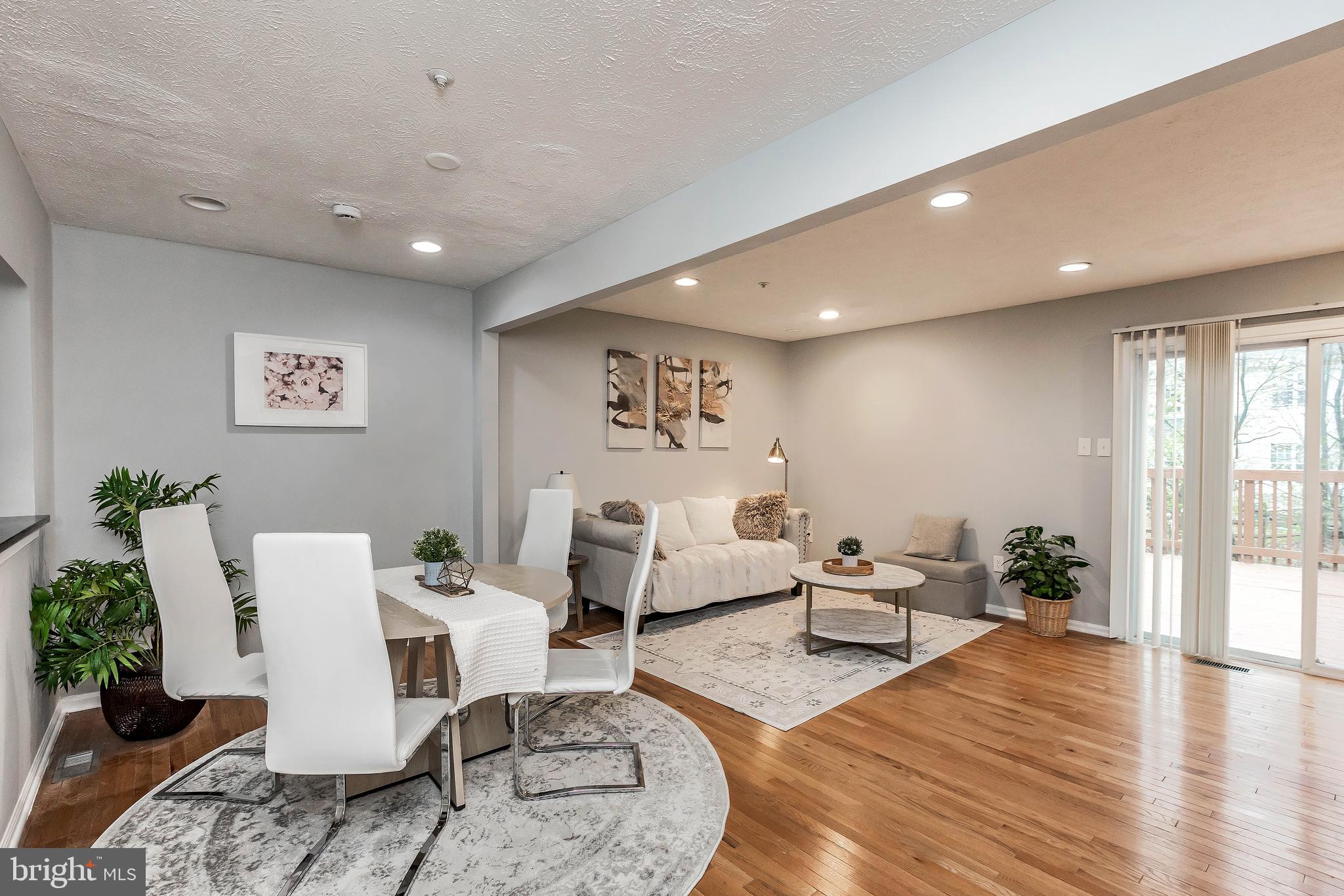 MINERAL SPRING VILLAGE - Residential