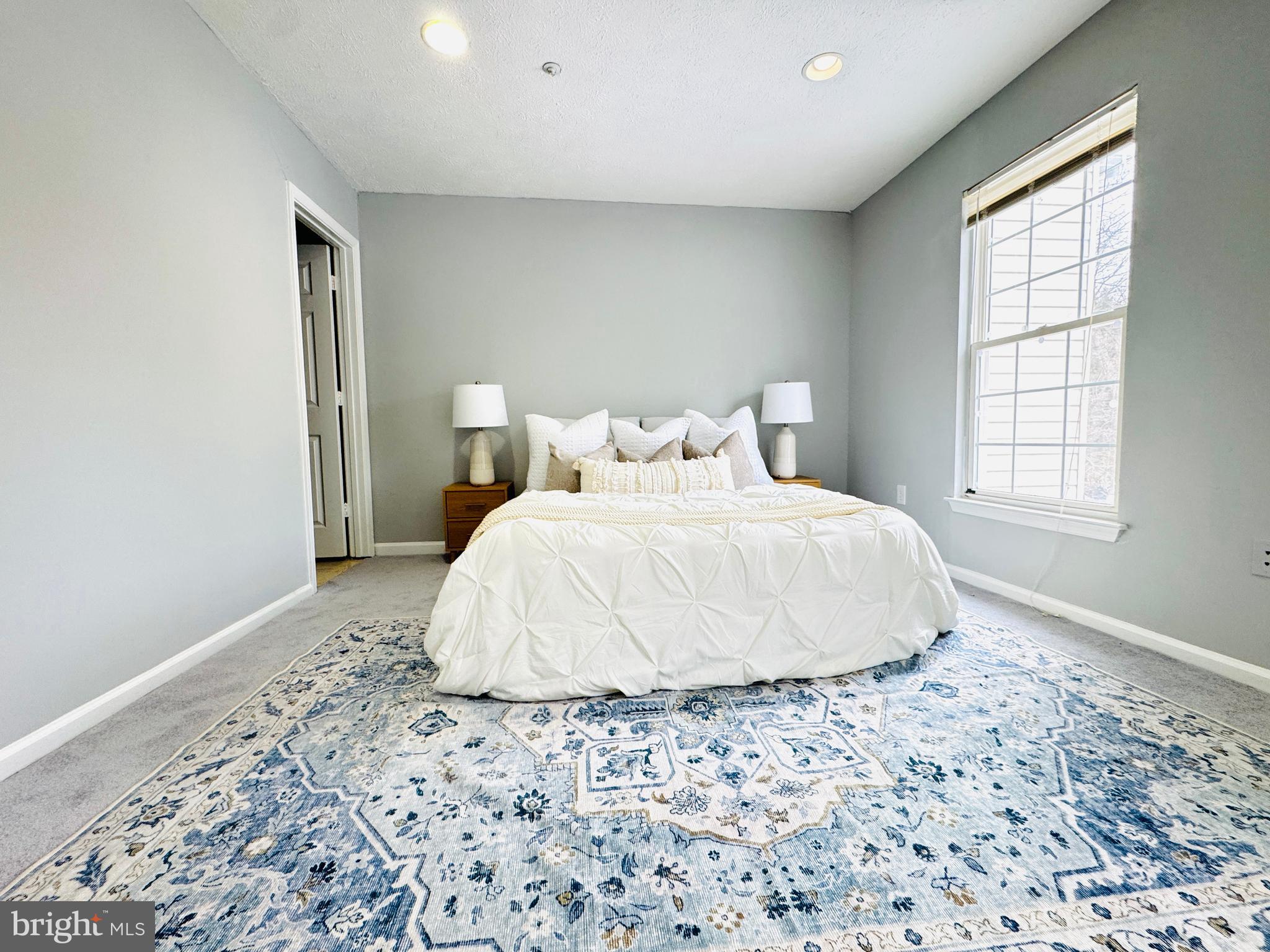 MINERAL SPRING VILLAGE - Residential