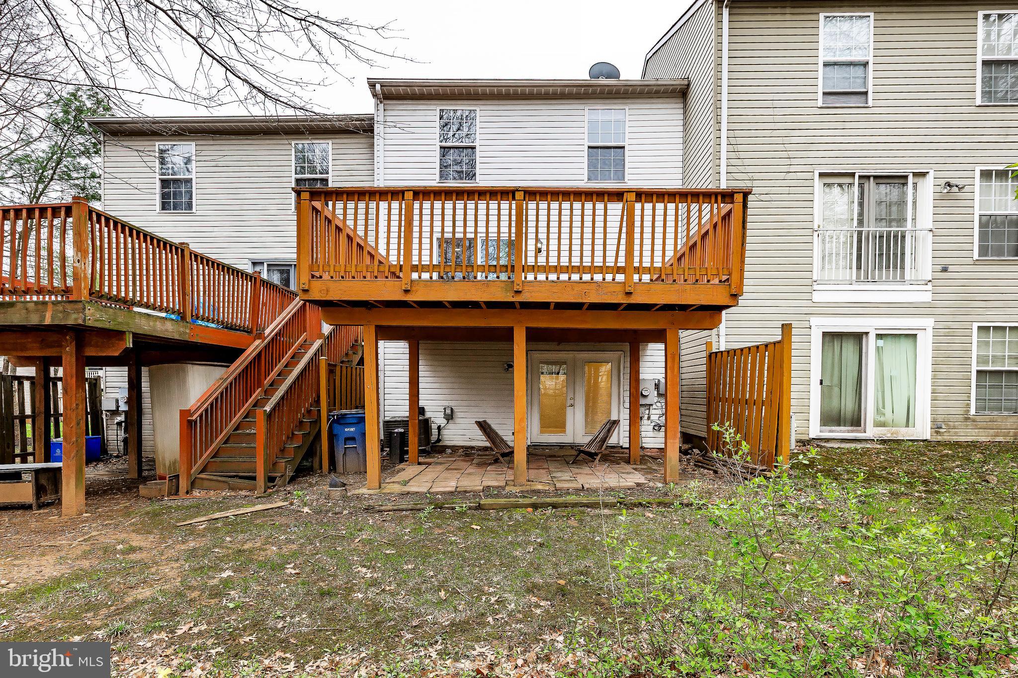 MINERAL SPRING VILLAGE - Residential