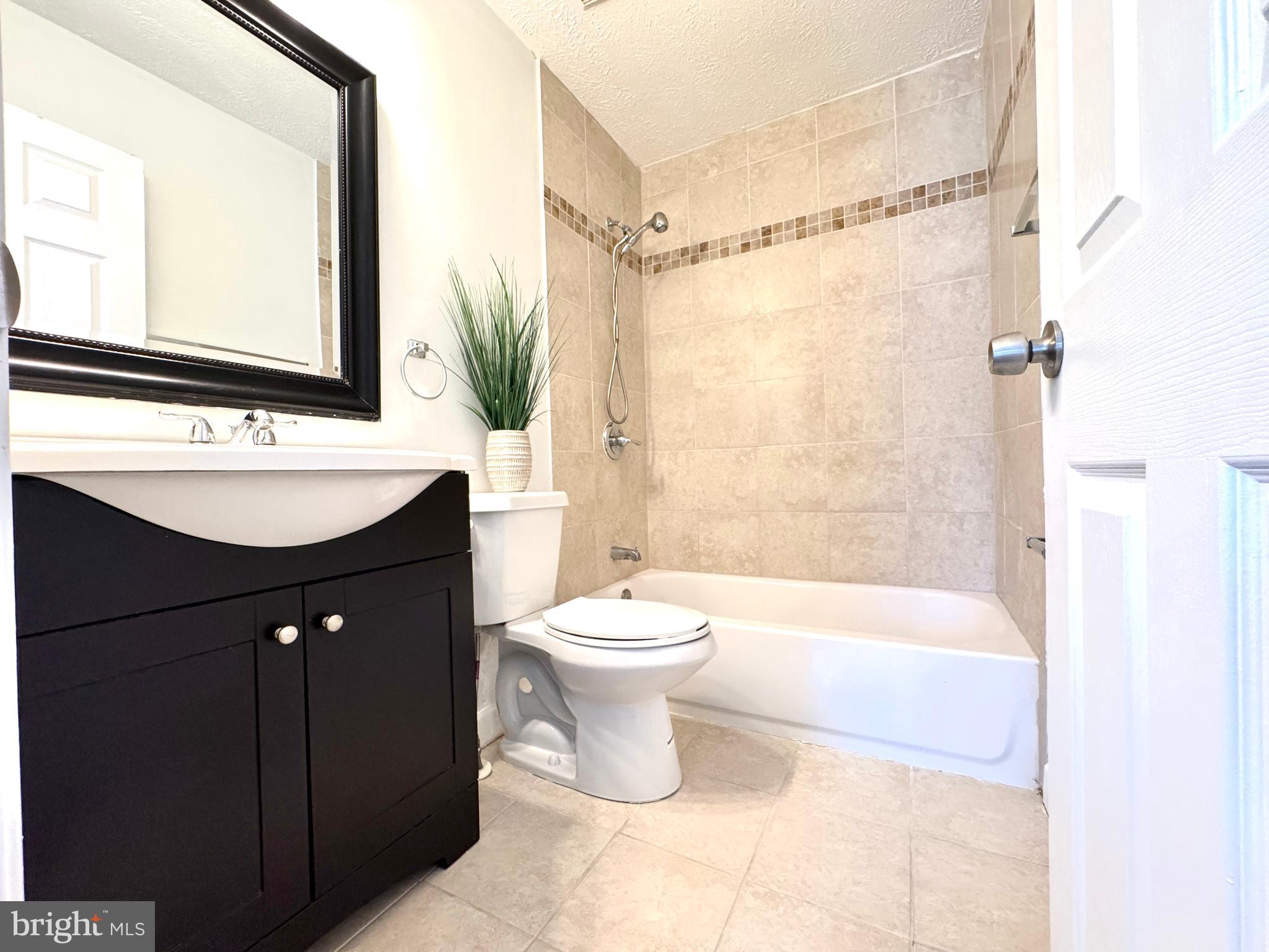 MINERAL SPRING VILLAGE - Residential