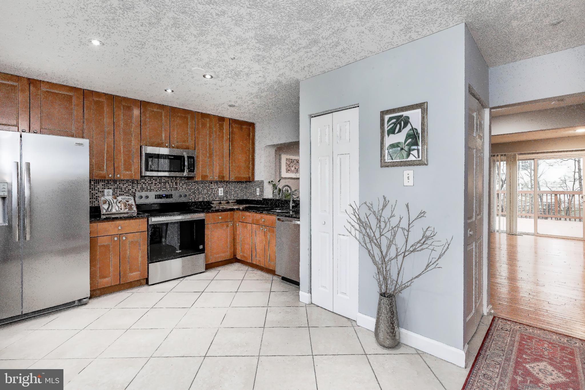 MINERAL SPRING VILLAGE - Residential