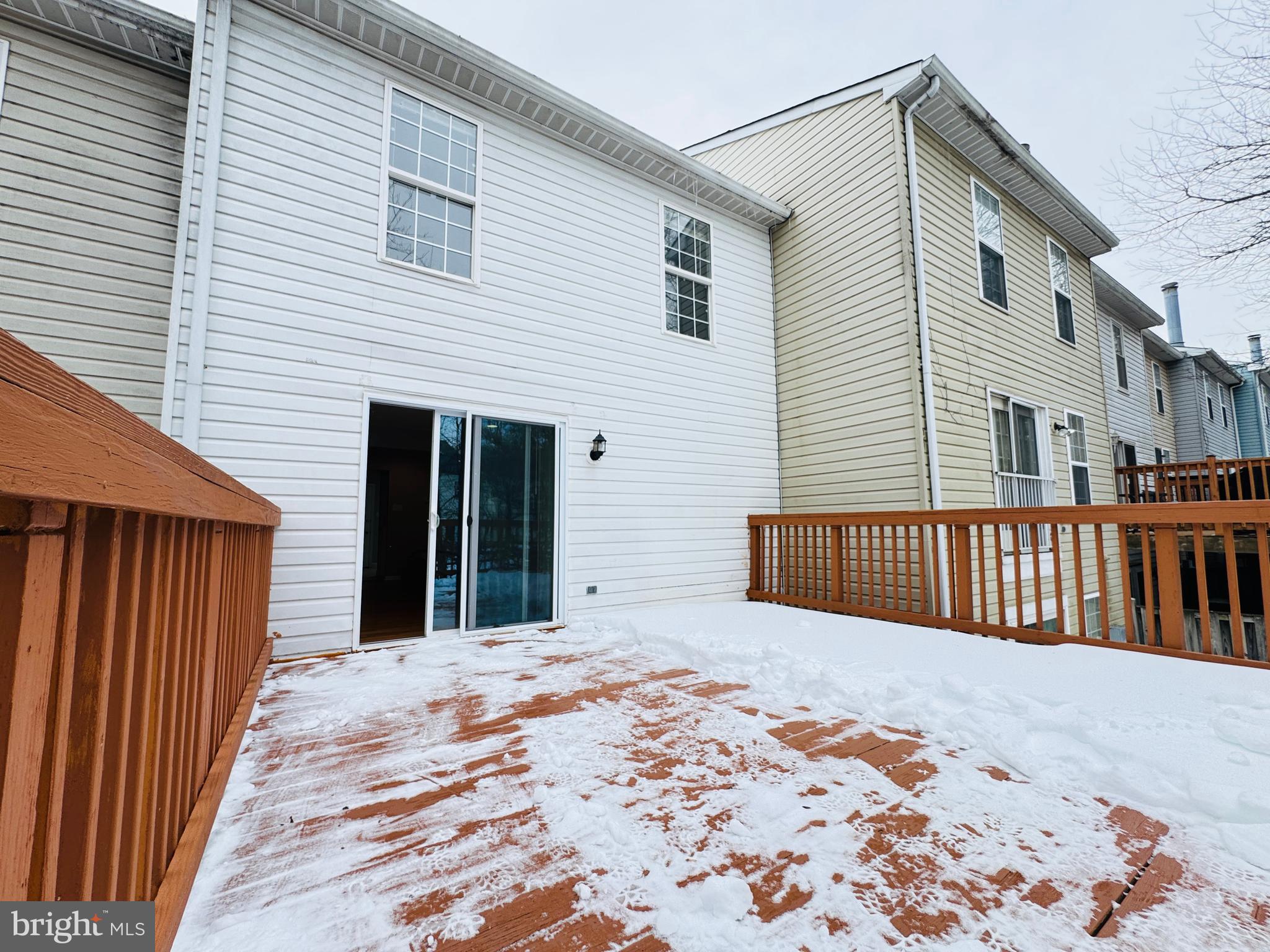 MINERAL SPRING VILLAGE - Residential