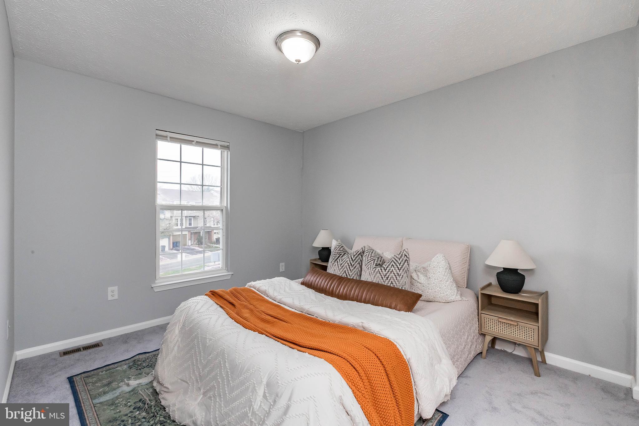 MINERAL SPRING VILLAGE - Residential